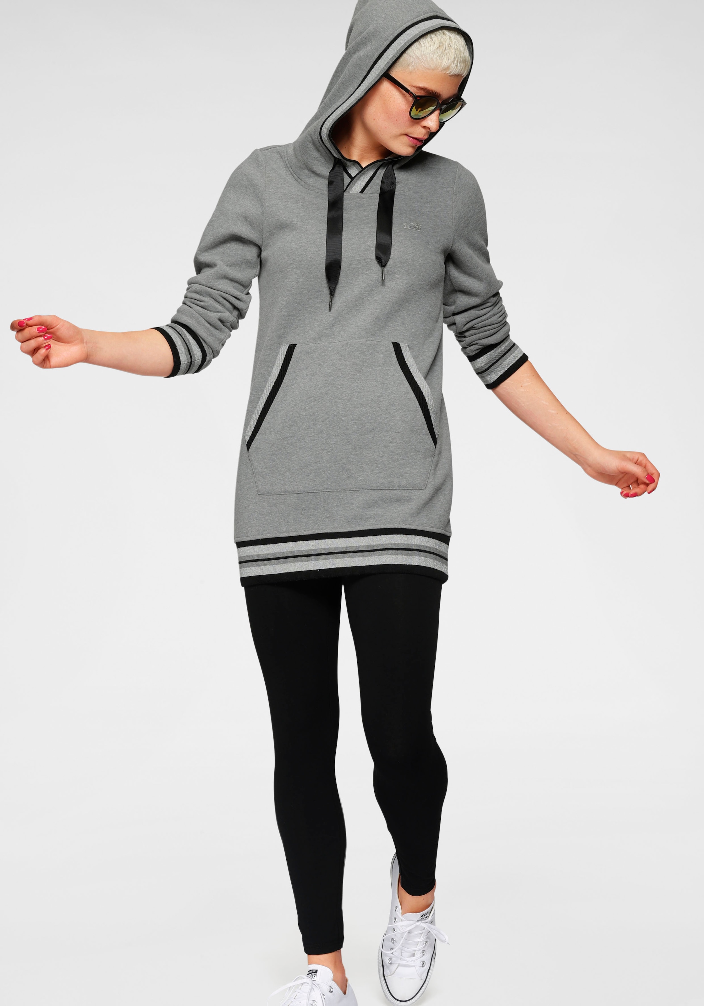 Jogginganzug »Athleisure Joggingsuit«, (2 tlg., mit Leggings)