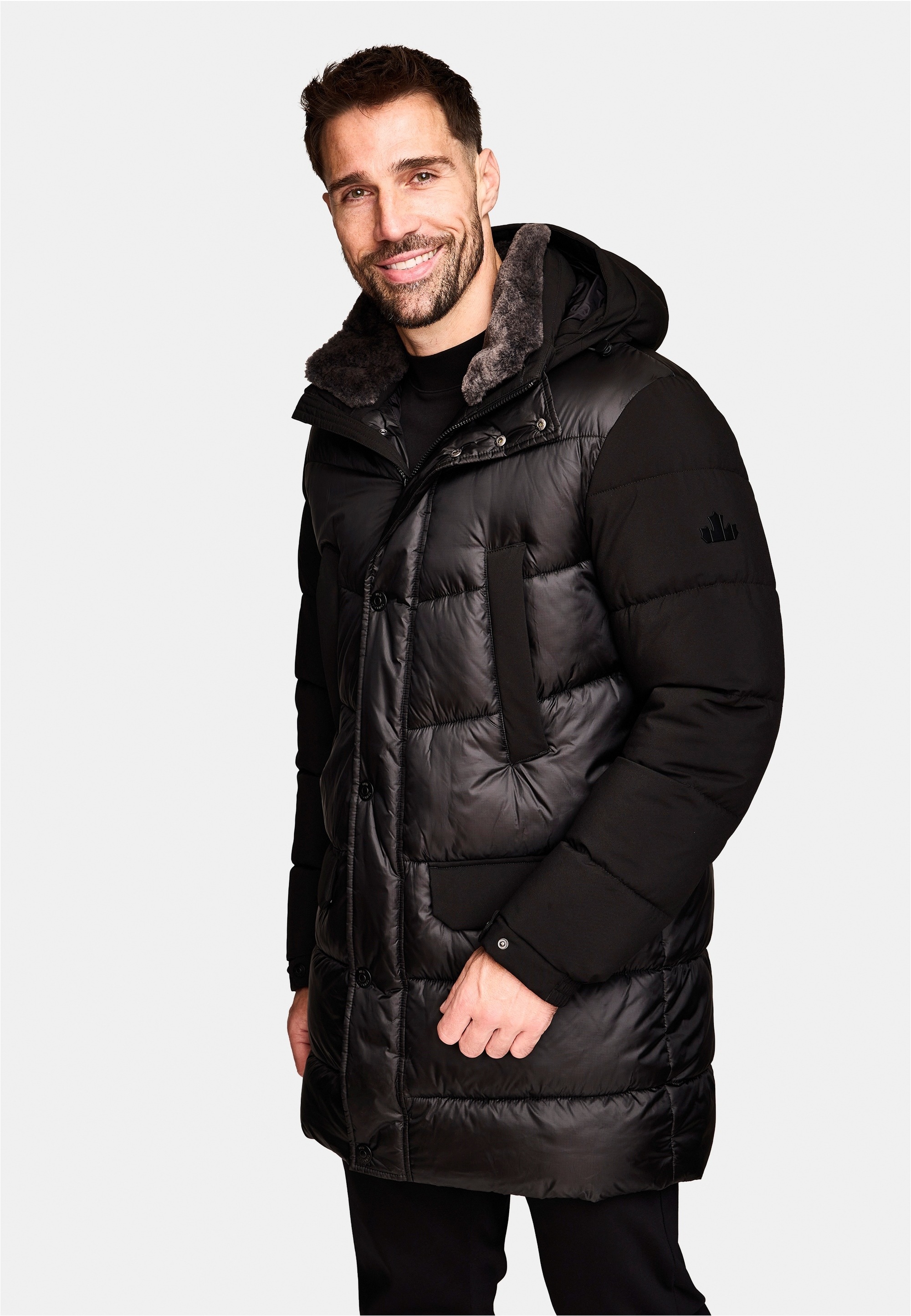 New Canadian Parka, mit kuscheligem Kunstfellbesatz an der Kapuze