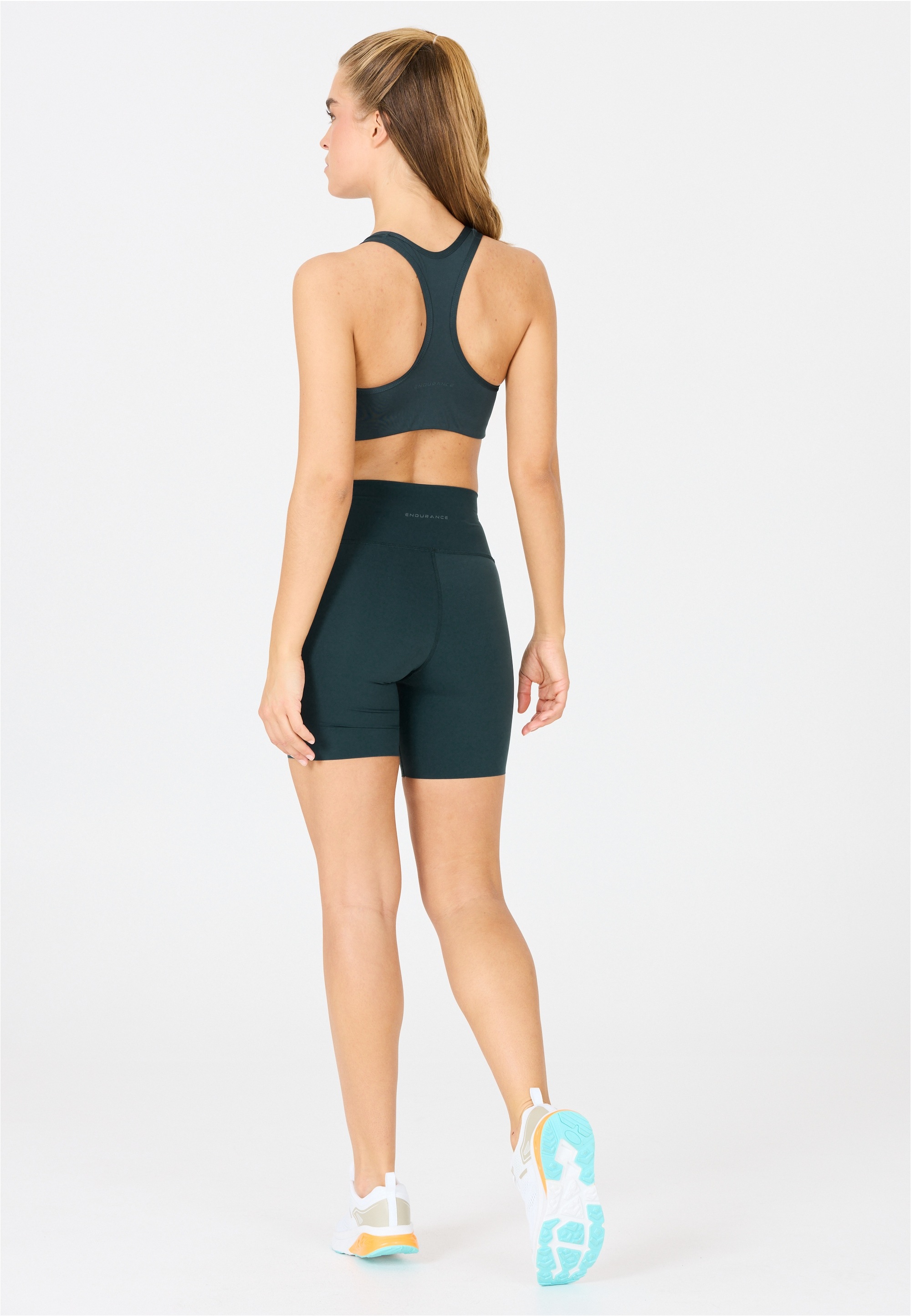 ENDURANCE Sport-BH »Alanie«, mit bequemen Cups und Racerback-Design