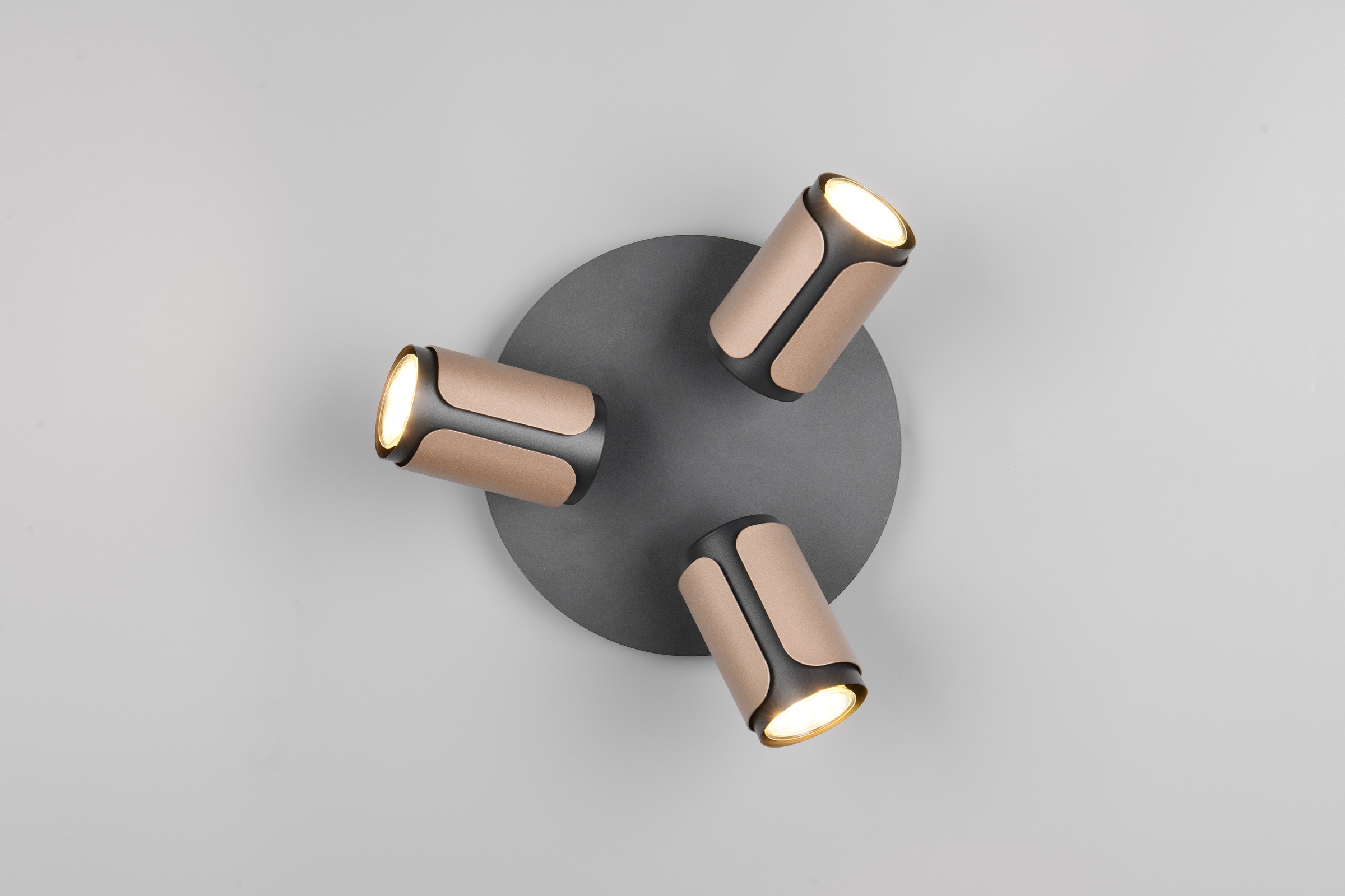 TRIO Leuchten Deckenstrahler »GILLAN, Spot 3-flammig, exkl 3x GU10 max 10W, Ø 30 cm Höhe 16 cm«, 3 flammig, Leuchtmittel GU10 | Leuchtmittel wechselbar, GU10 Deckenspot 3er Rondell für Küche Flur, Spots schwenkbar, IP20