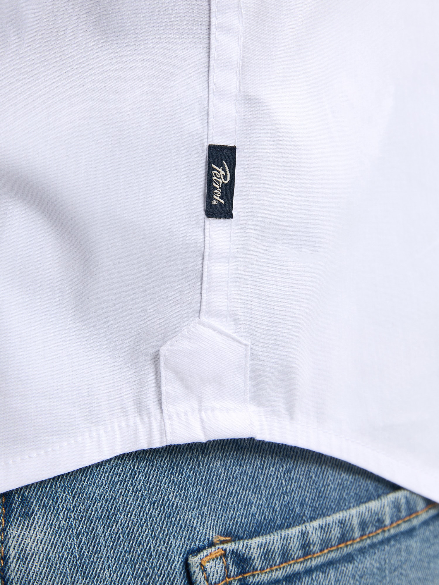 Petrol Industries Langarmshirt, mit Button-Down Kragen