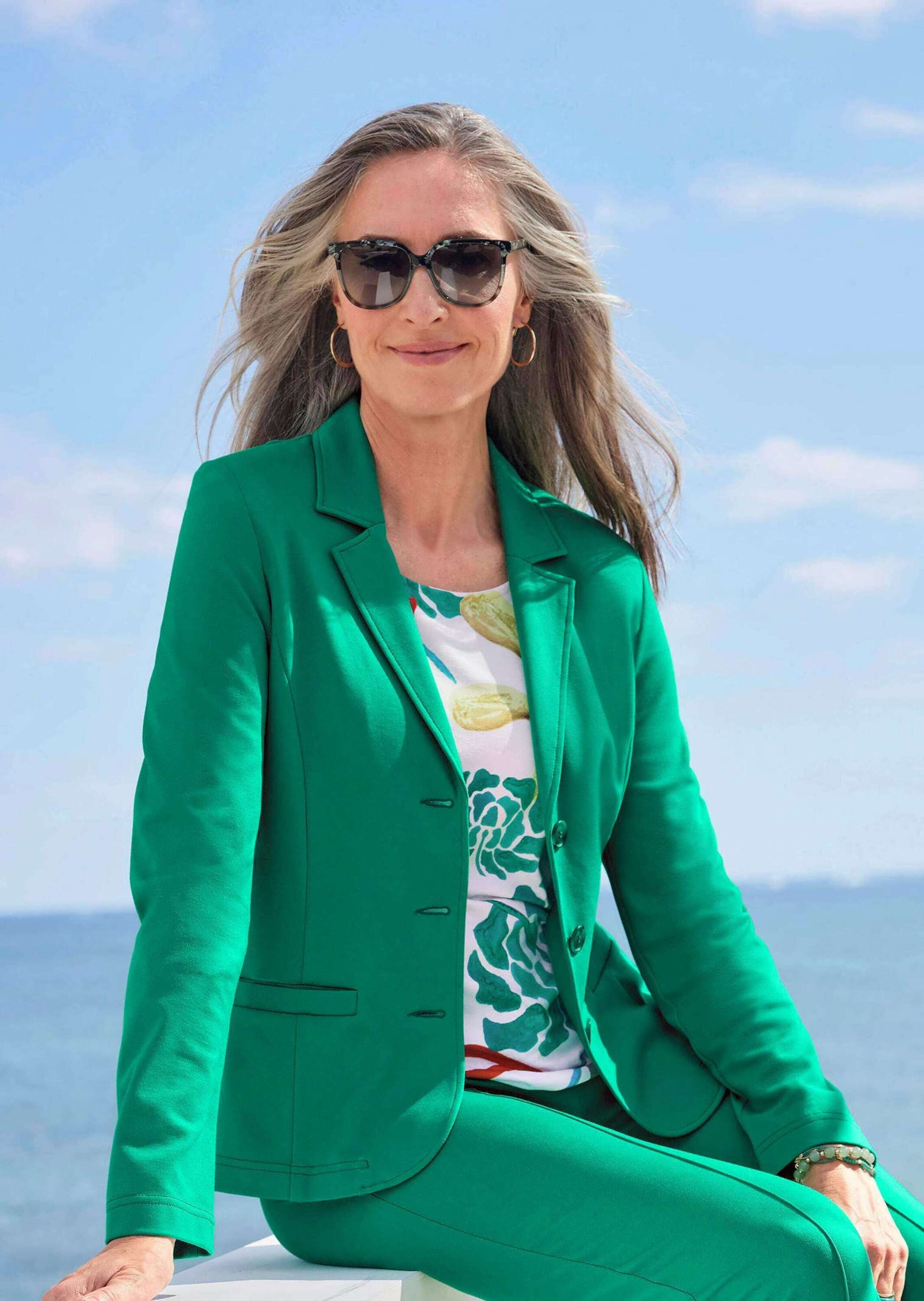 GOLDNER Kurzjacke »Damen elegante Jacke aus Stretchjersey«