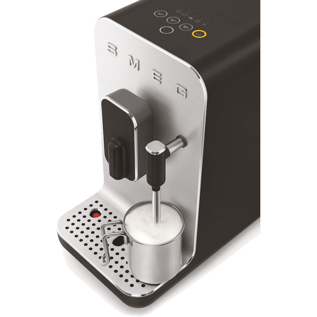 Smeg Kaffeevollautomat »BCC02BLMEU«