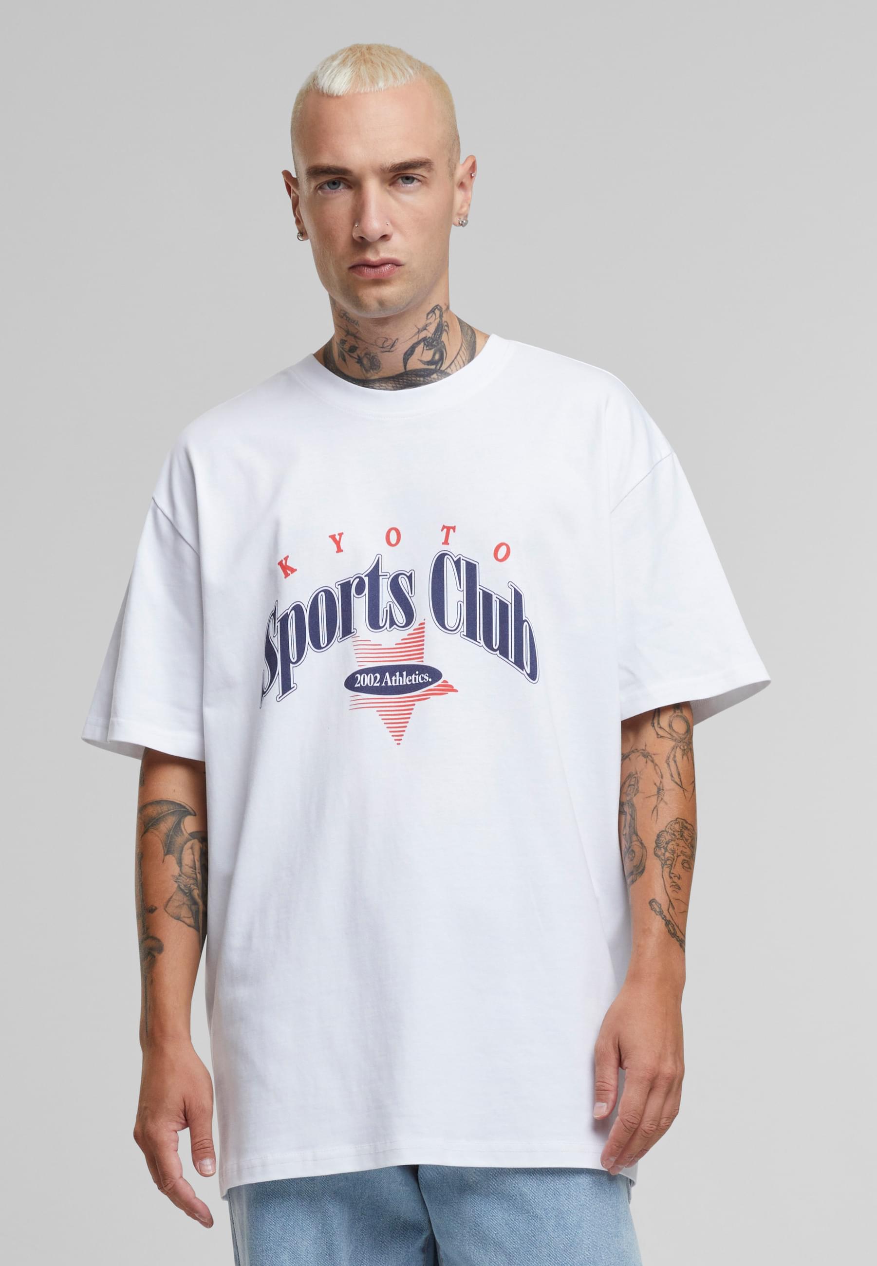 Thumbnail - Upscale by Mister Tee T-Shirt "Upscale by Mister Tee Kyoto Sports Club Oversize Tee", (1 tlg.)
