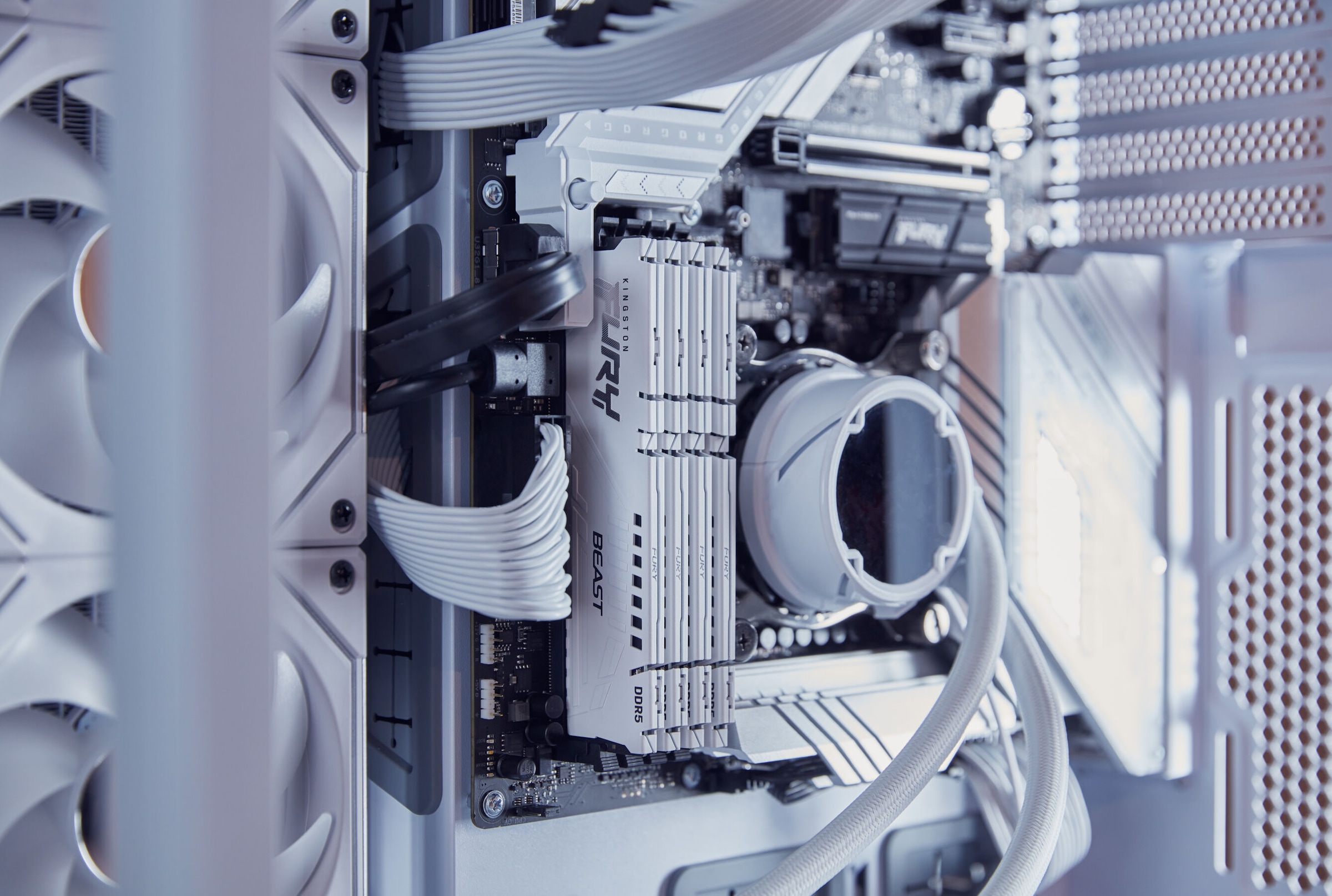 Kingston Arbeitsspeicher »64 GB 6000 MT/s DDR5 CL30 DIMM«