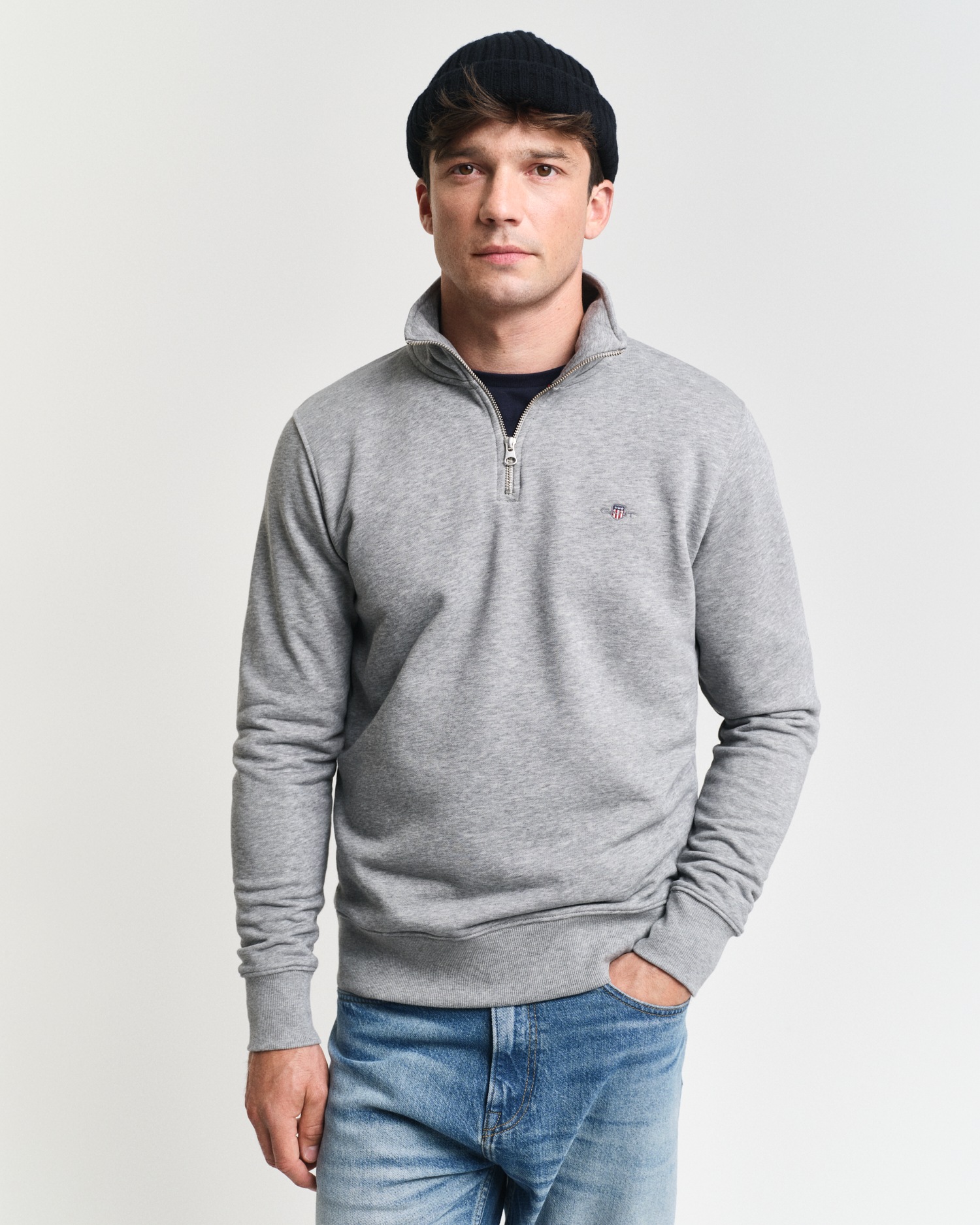 Gant Sweatshirt "REG SHIELD HALF ZIP SWEAT", mit Logostickerei auf der Brus günstig online kaufen