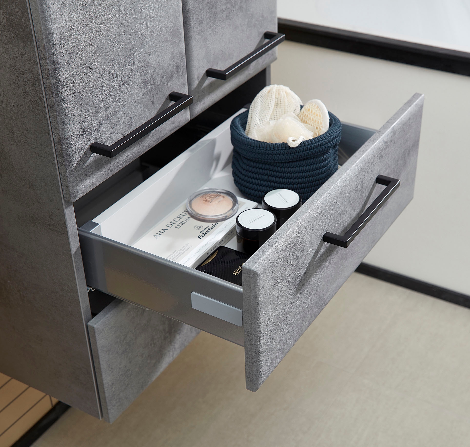 Saphir Badmöbel-Set »Quickset 945 3-teilig, Keramik-Waschtisch mit LED-Spiegelschrank«, (4 St.), Midischrank, 7 Türen, 3 Schubladen, 8 Einlegeböden, inkl. Türdämpfer
