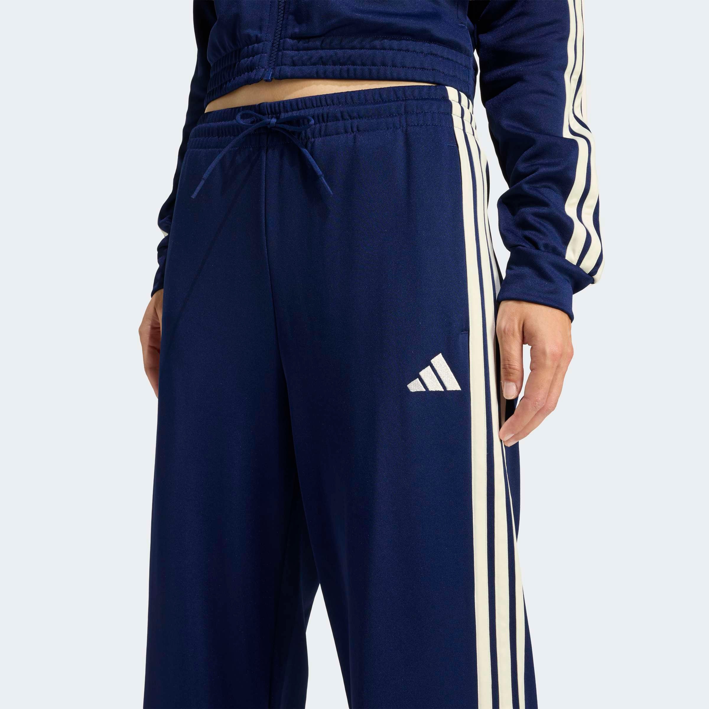 adidas Sportswear Trainingsanzug »TEAMSPORT« 2 tlg. Jacke schmal geschnitten; Hose regulär geschnitten, hoher Bund