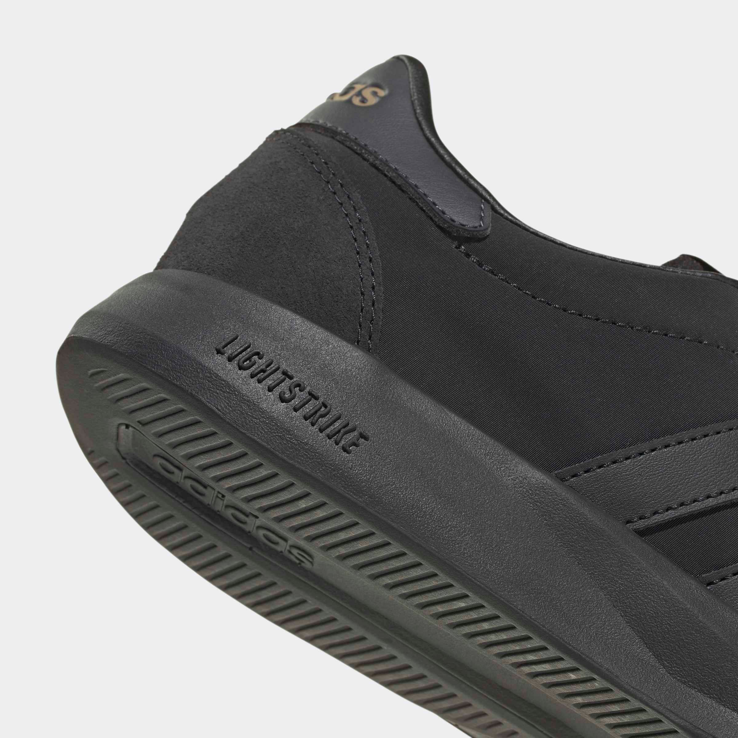 adidas Sportswear Sneaker »RUN 76/26«