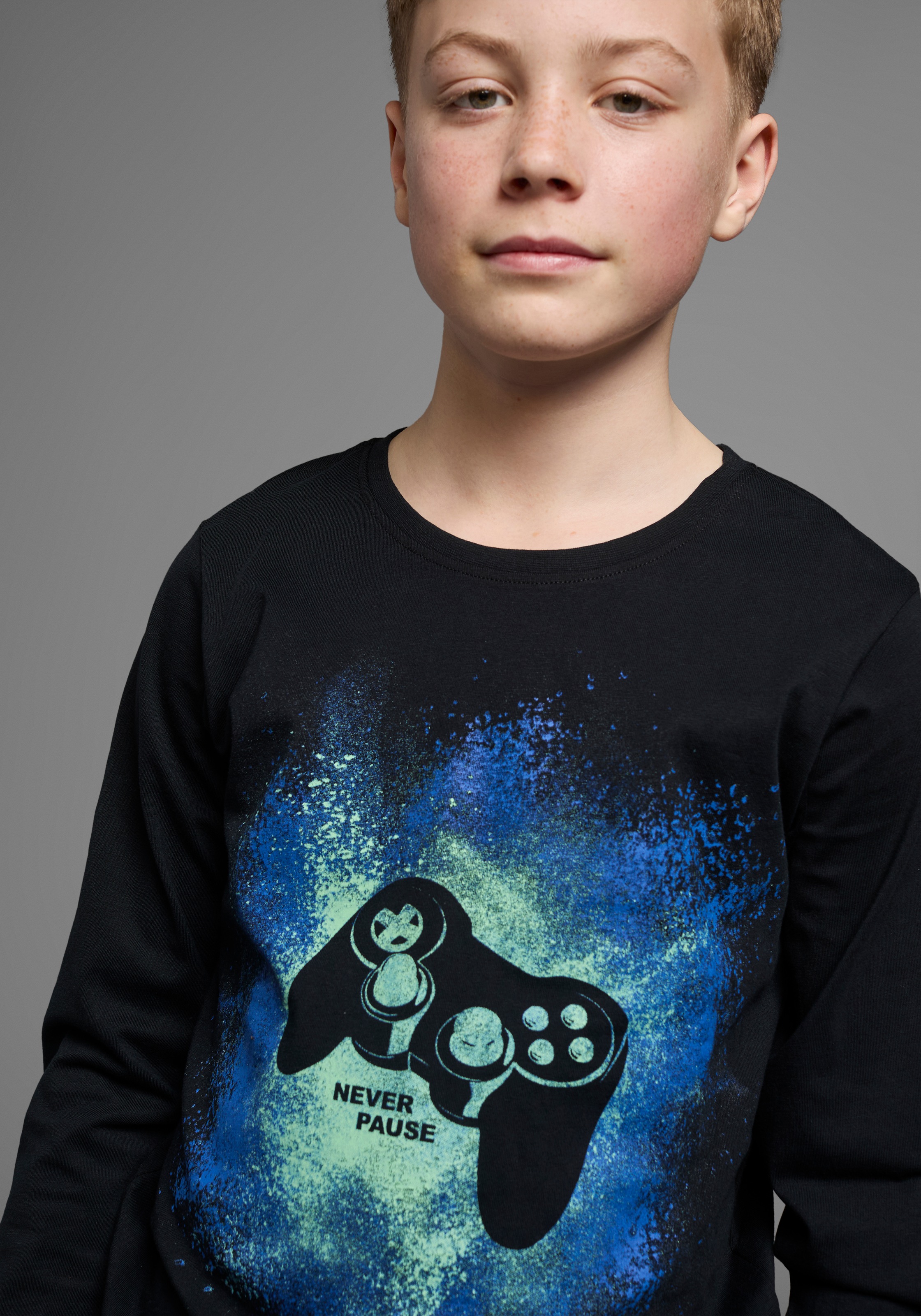 KIDSWORLD Jungen Langarmshirt "GAMER", schwarz, Basic, Gr. 152, bedruckt, Jersey, Obermaterial: 100% Baumwolle, Shirts, Gamer-Shirt Langarm,
