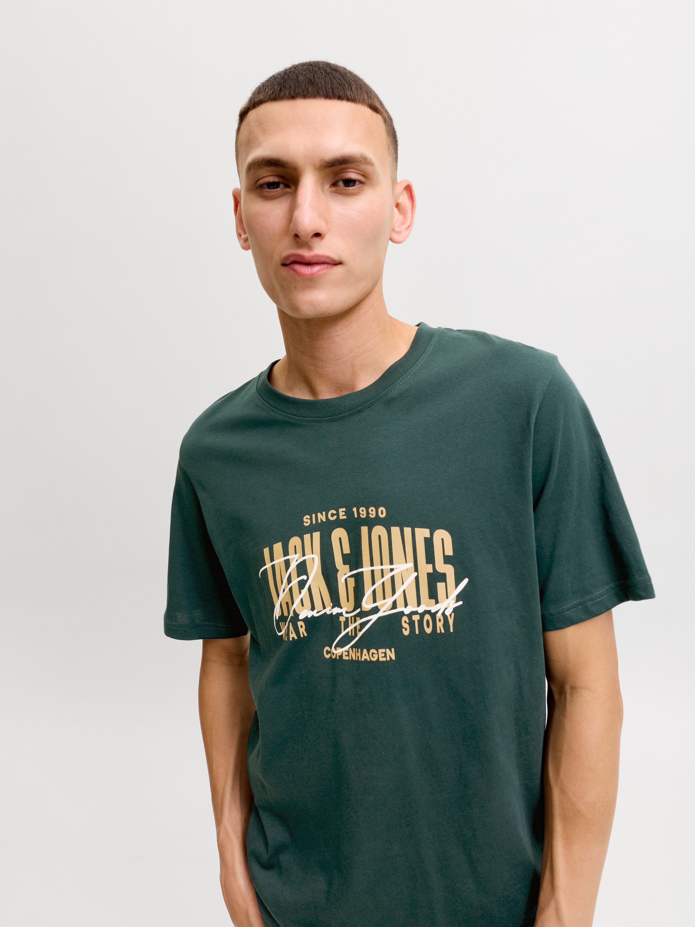 Jack & Jones T-Shirt »JJAERO TEE SS CREW NECK« Baumwolle, regular fit