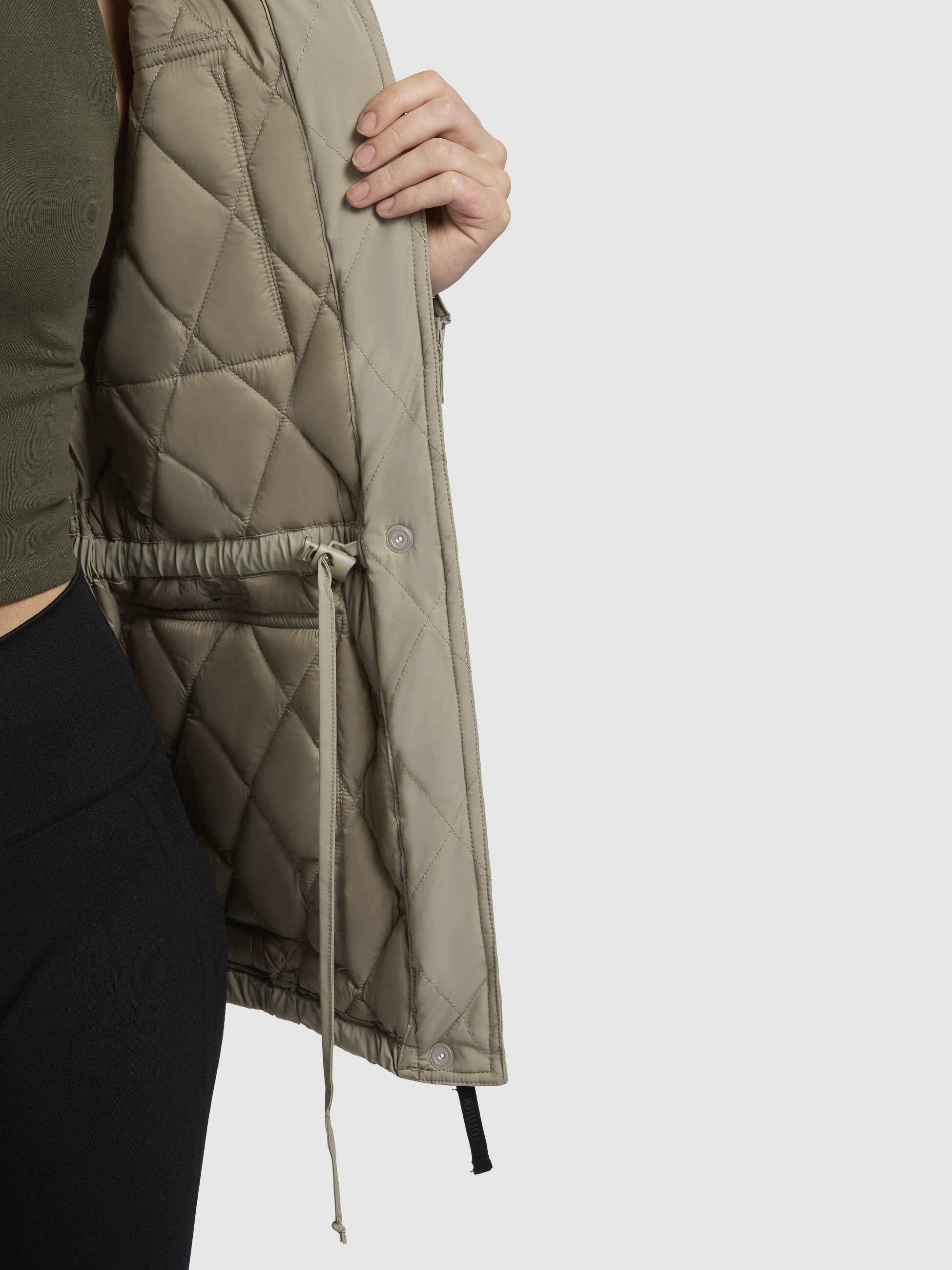 khujo Steppjacke »ALIMINA«, mit Kapuze
