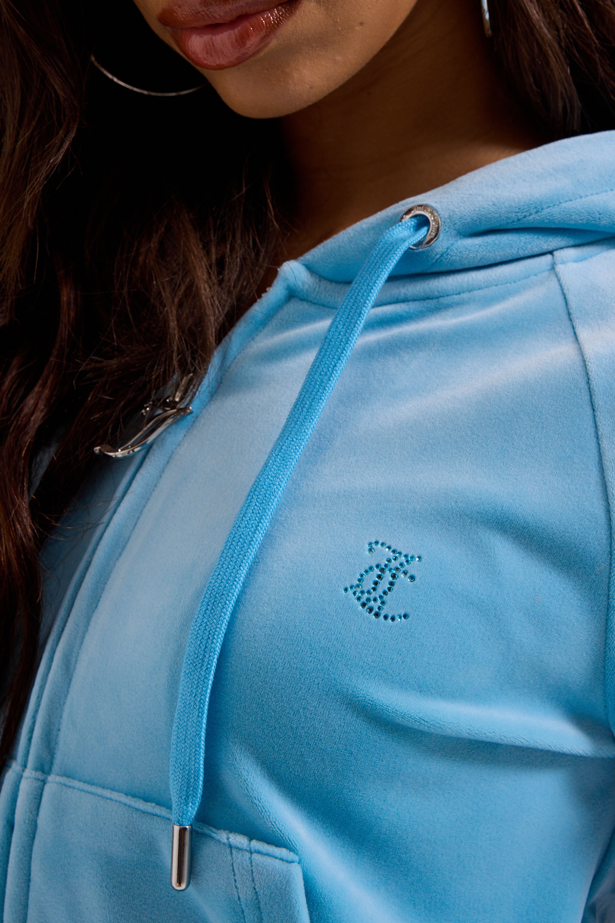 Juicy Couture Kapuzennickijacke »MADISON COL OUT HOODIE Damen« mit Kapuze Trainingsjacke Damen, Sweatjacke mit Kapuze, Velour, mit Glitzer, Sale