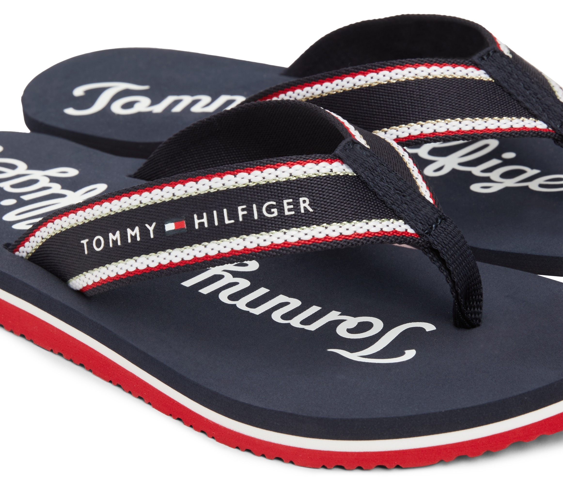 Tommy Hilfiger Zehentrenner »IM GRAPHIC BEACH SANDAL«, Sommermode, Dianette, Poolslides mit auffälligem Logoschriftzug