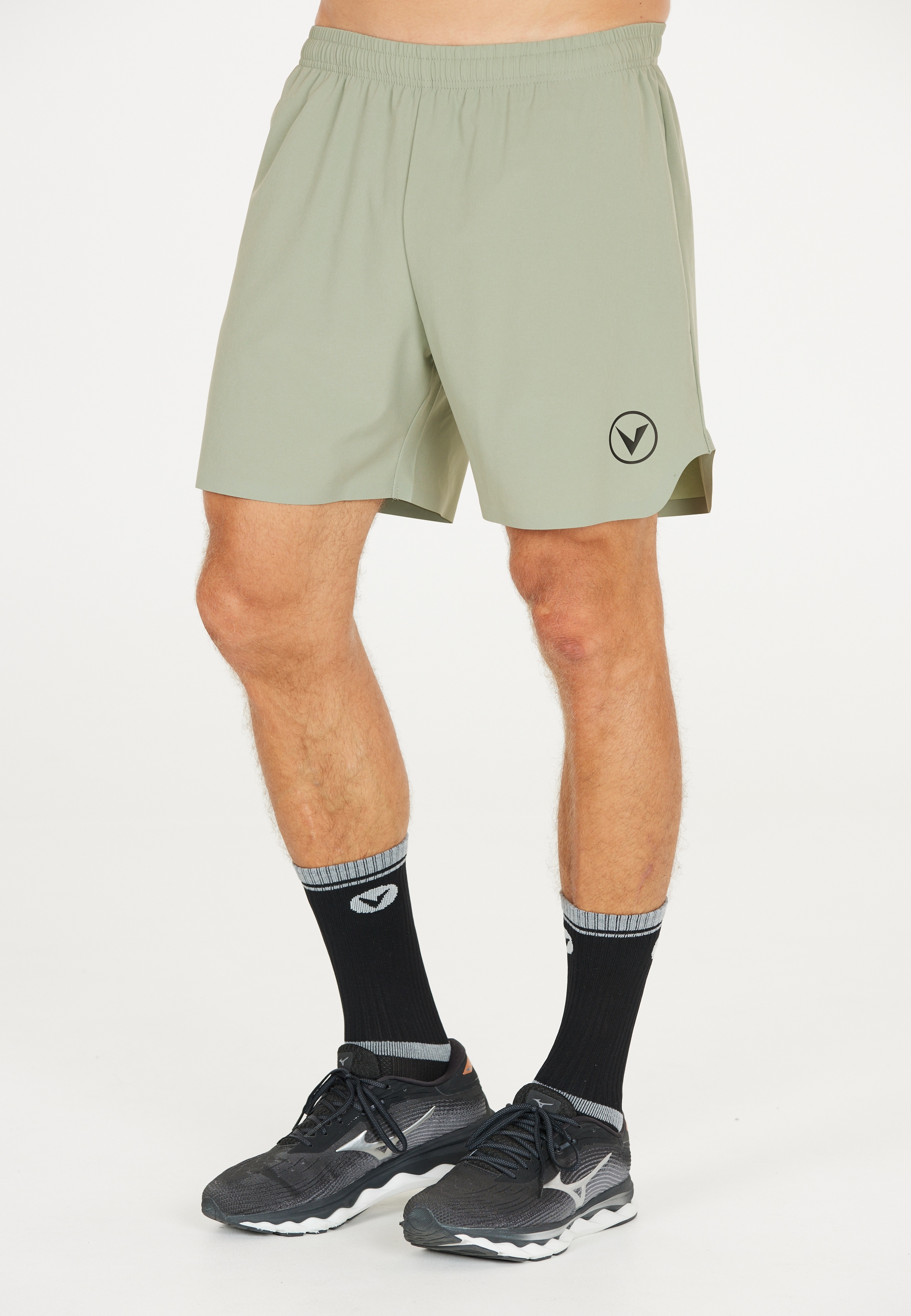 Virtus Shorts "SPIER M activ", mit komfortablem 4-Wege-Funktionsstretch