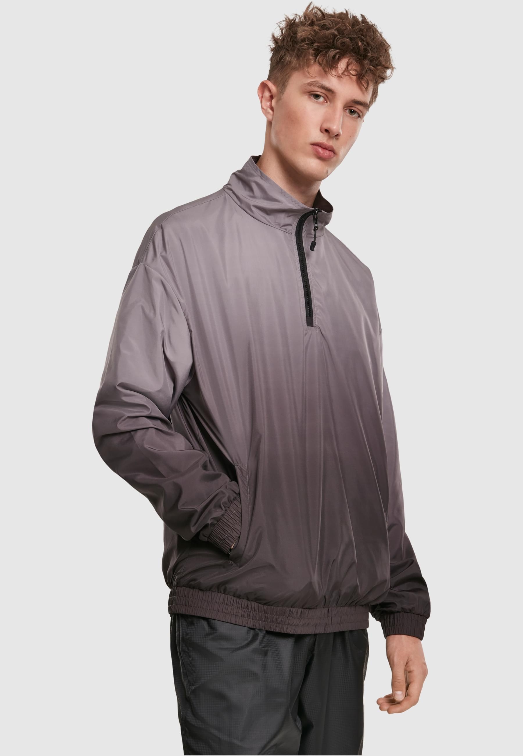 URBAN CLASSICS Allwetterjacke »Urban Classics Herren Gradient Pull Over Jacket«, (1 St.), ohne Kapuze