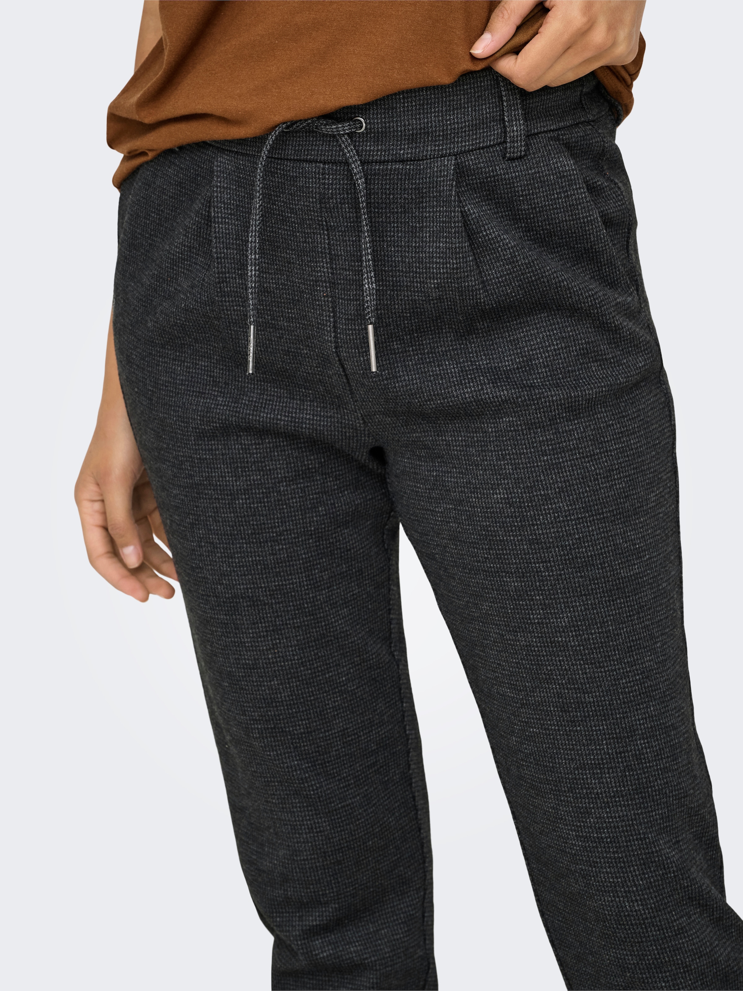 ONLY Trainingshose "ONLPOPTRASH-GOZI PANT PNT NOOS" günstig online kaufen