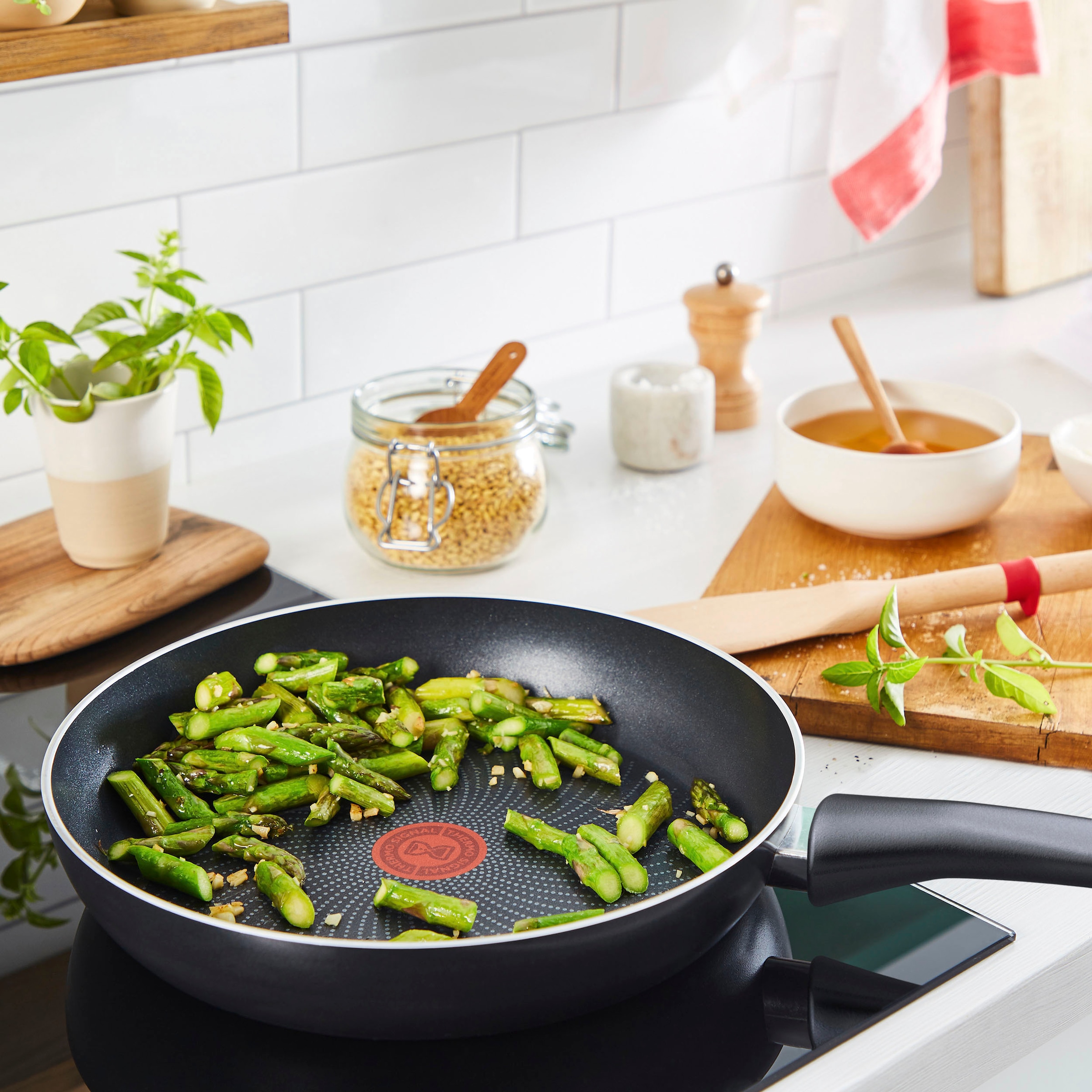 Tefal Bratpfanne »Tefal C27808 inkl. Herdarten Bratpfanne Thermo-Signal-Temperaturanzeiger, Cook cm«, Generous Aluminium, alle (1 Induktion kaufen 32 für | BAUR tlg.)