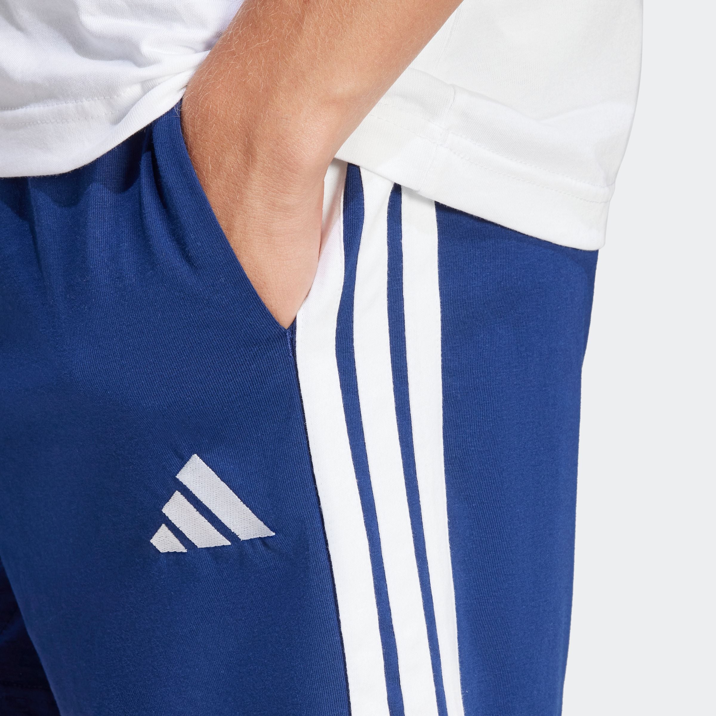 adidas Sportswear Shorts »M 3S SJ 7 SHO«, (1 tlg.), drei Streifen Trainingsshorts