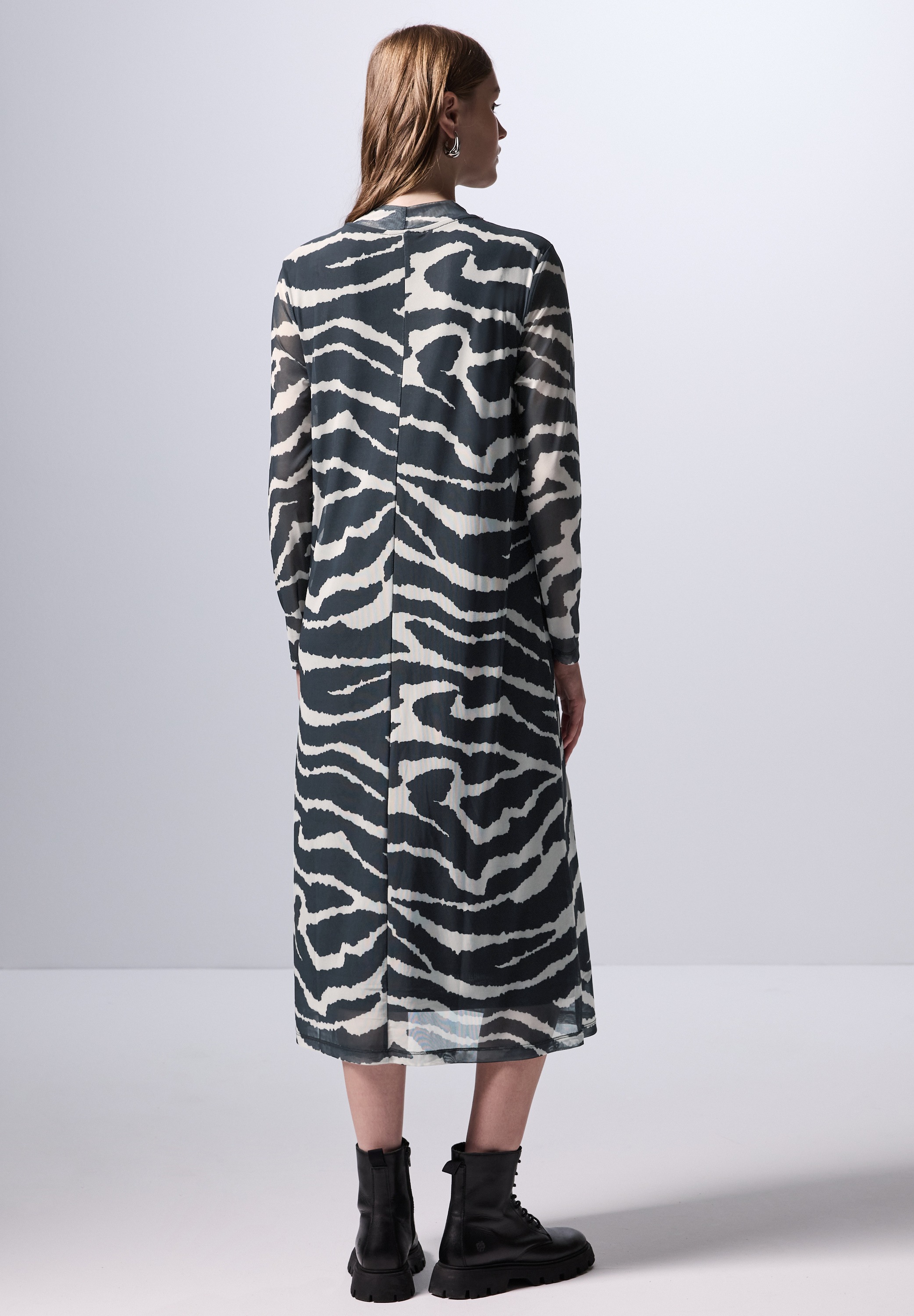 STREET ONE STUDIO Midikleid, mit Rundhalsausschnitt