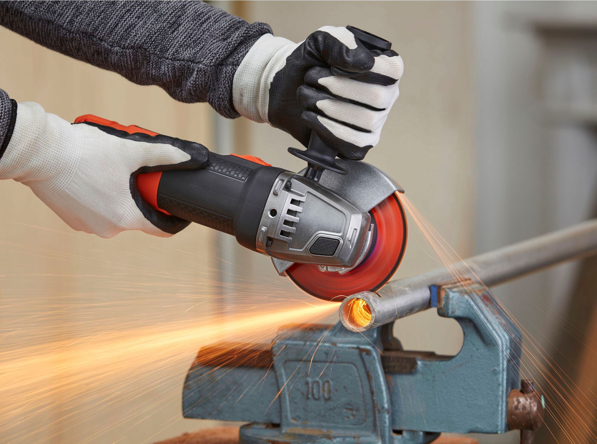 Black + Decker Winkelschleifer »BEG220«