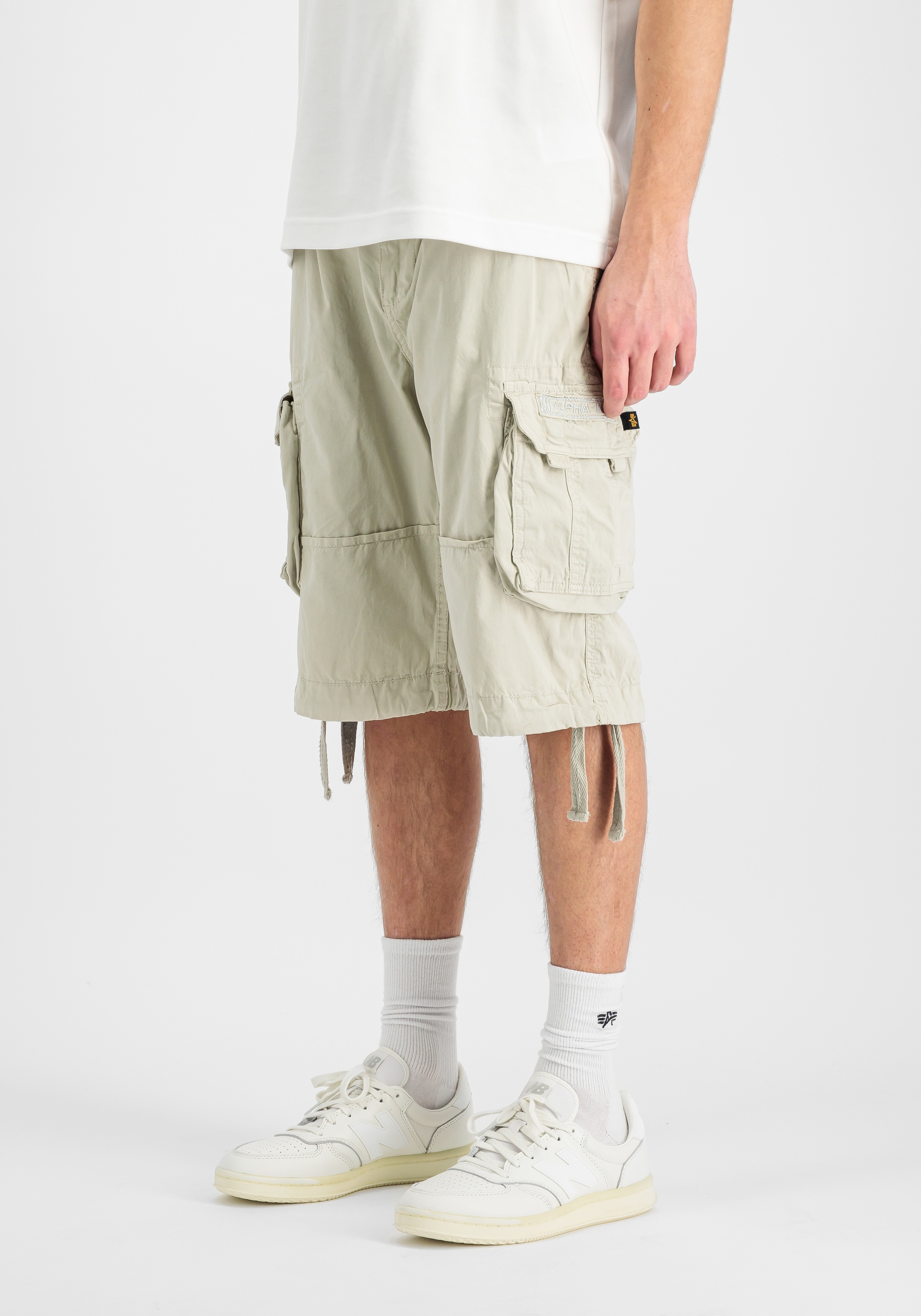 Alpha Industries Shorts "Jet Short" günstig online kaufen