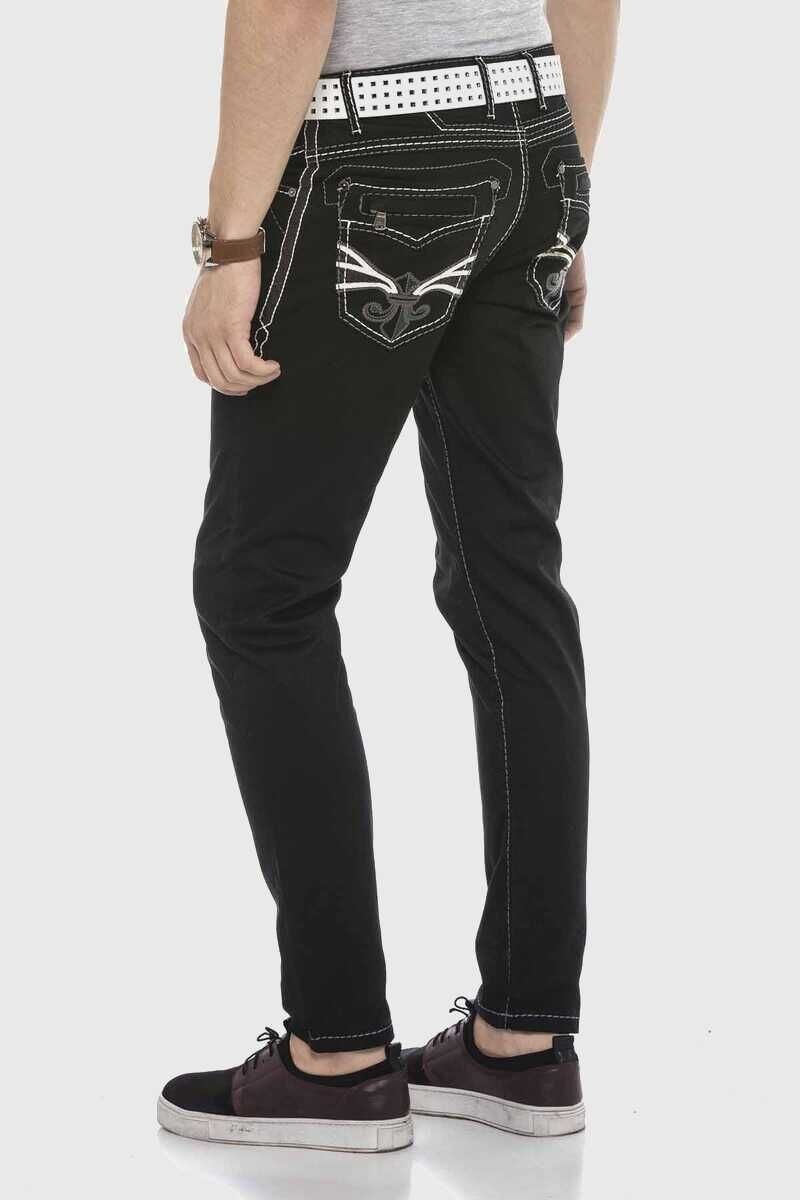 Cipo & Baxx 5-Pocket-Jeans »Jeans« mit Kontrastnähten