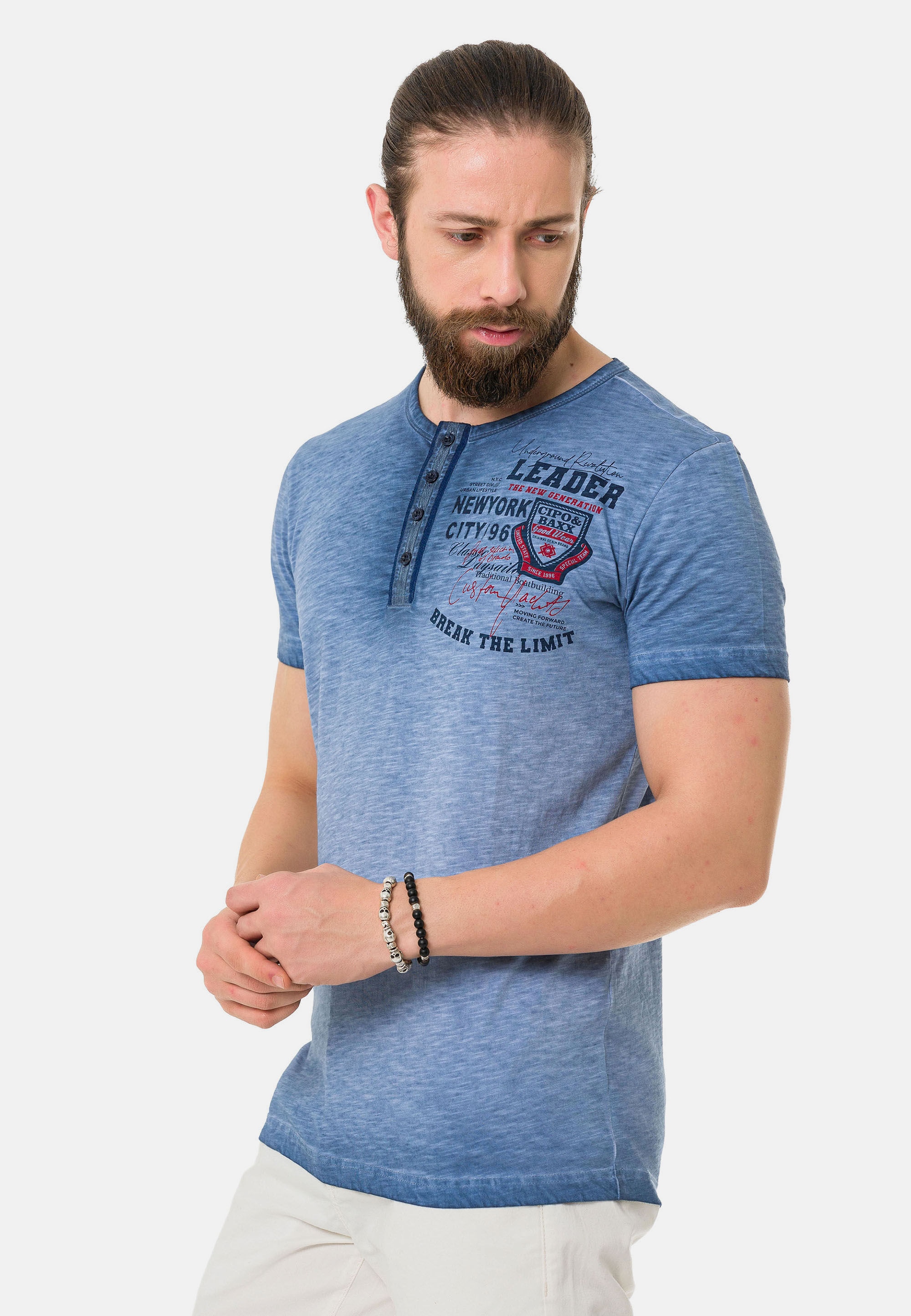 Cipo & Baxx T-Shirt »T-Shirt«, mit Knopfleiste