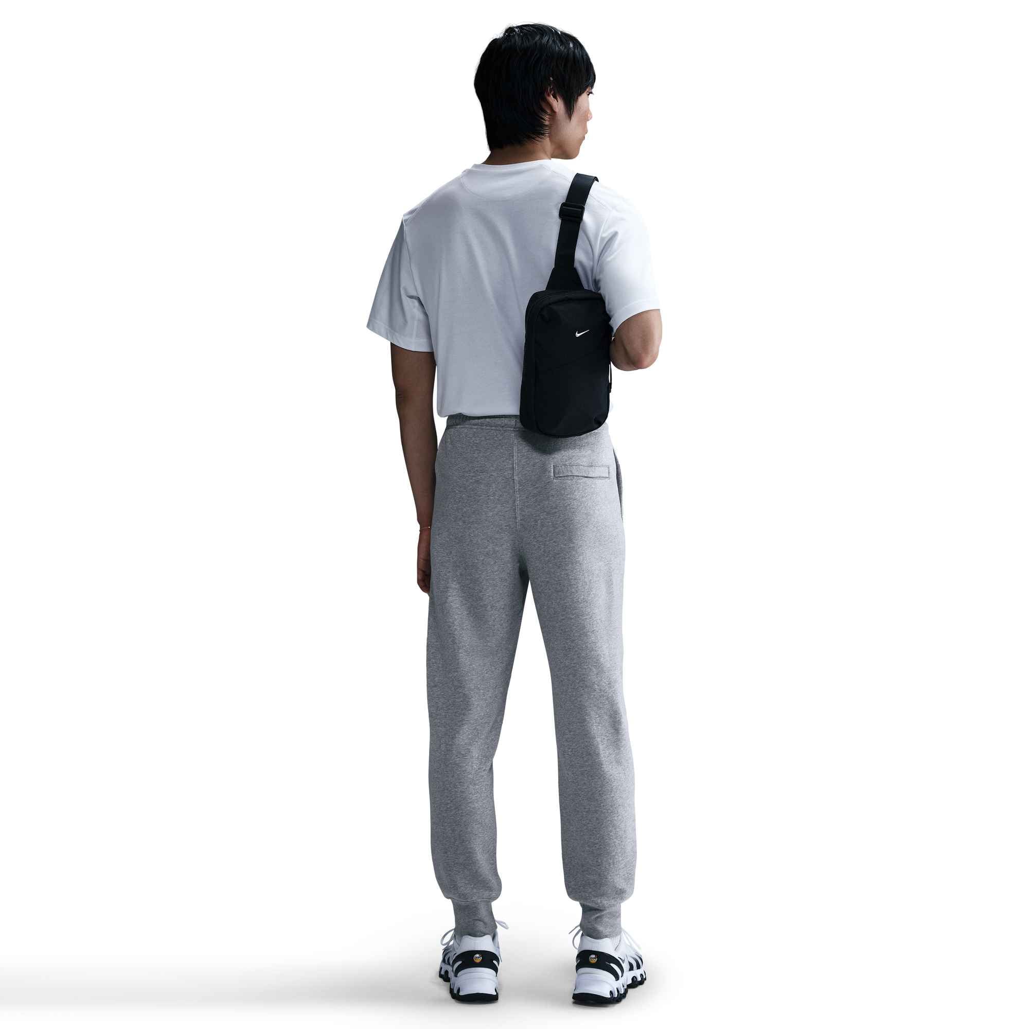 Nike Sportswear Sporthose »M NK CLUB BB JOGGER«  aus angerautem Fleece, mit elastischem Bund und Kordelzug