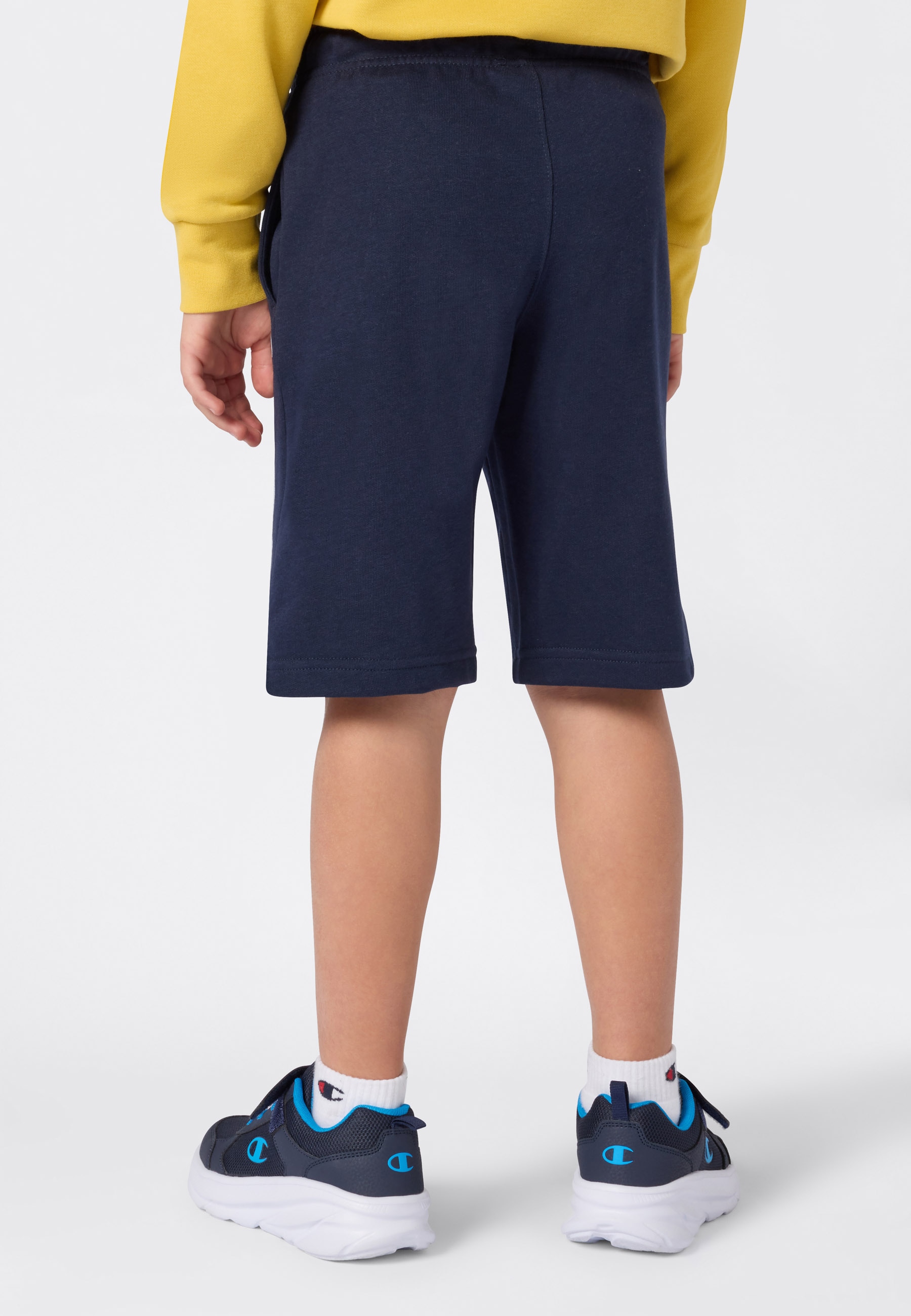 CHAMPION Jungen Sweatshorts, blau, Gr. S, Obermaterial: 54% Baumwolle, 46% Polyester, Hosen