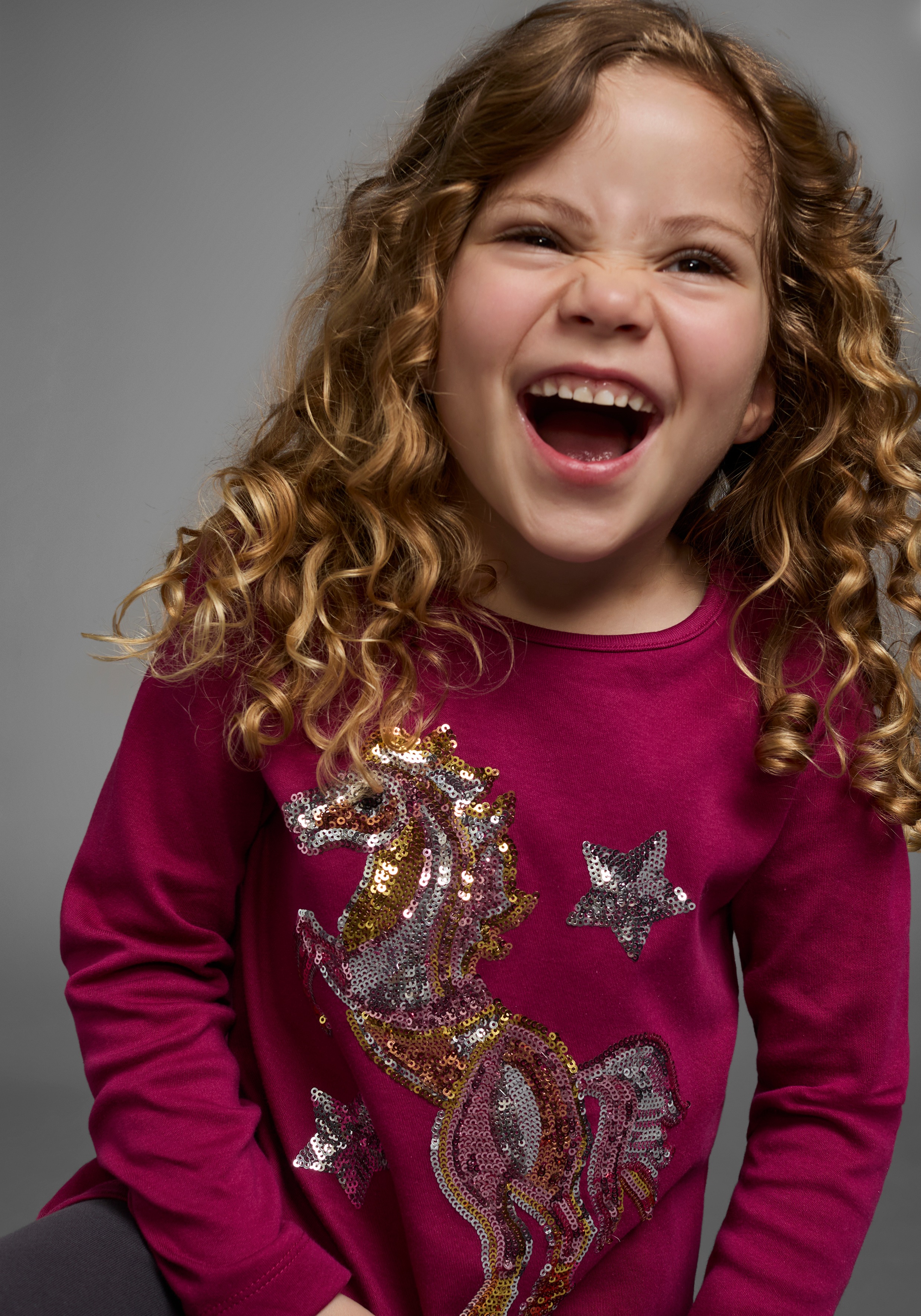 Thumbnail - KIDSWORLD Langarmshirt "PFERD" Langarm, ausgestellter Schnitt, bedruckt, Rundhalsausschnitt