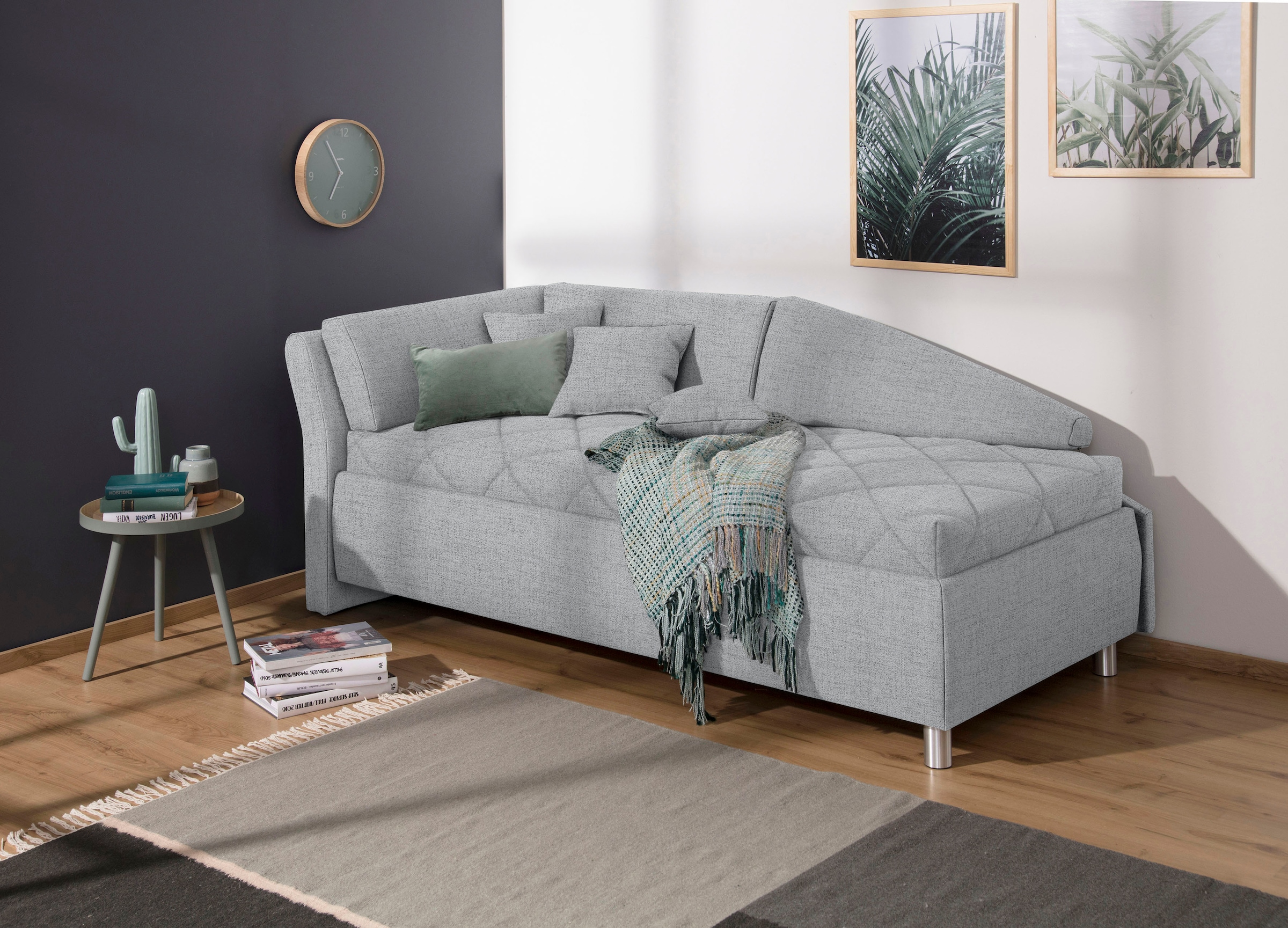 ADA trendline Schlafsofa »Lindsay«, Bettkasten, Zierkissen-Set aus: 2 Stk. 40x40cm, 1 Stk. 30x30cm