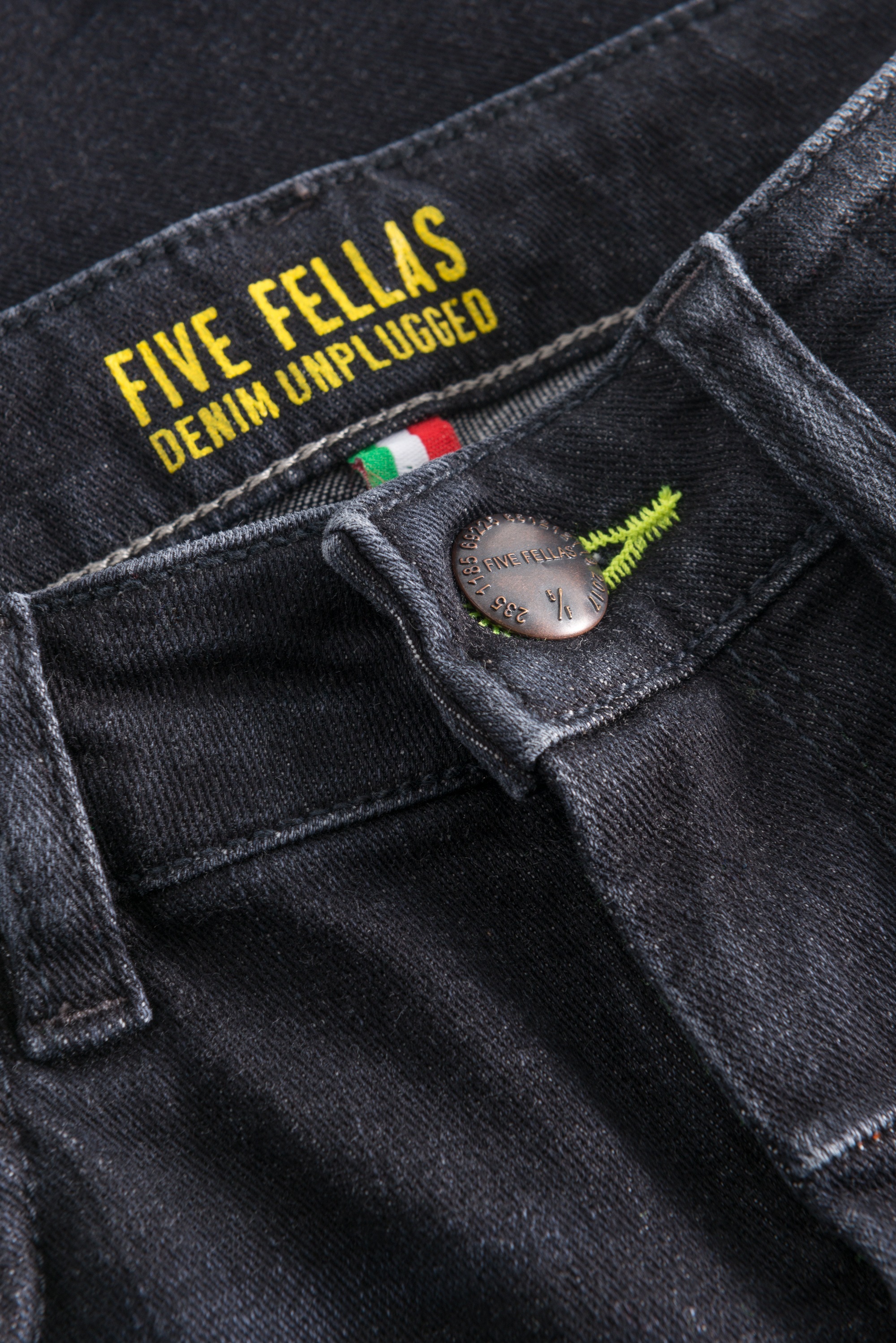 FIVE FELLAS Slim-fit-Jeans »GRACIA«, nachhaltig, Italien, Stretch, magic shape
