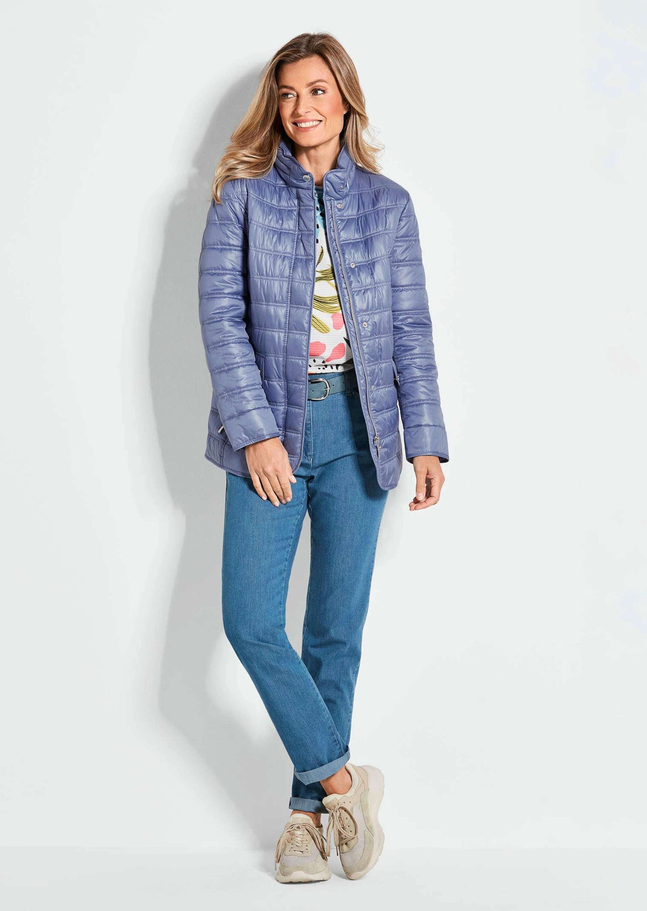 Steppjacke GOLDNER "Leichte Steppjacke mit vielen Details", Damen, Gr. 52, blau (himmelblau), Obermaterial: 100% Polyester PES., Sonstiges, Jacken Steppjacke, mit Ripsbändern an den Taschen 3