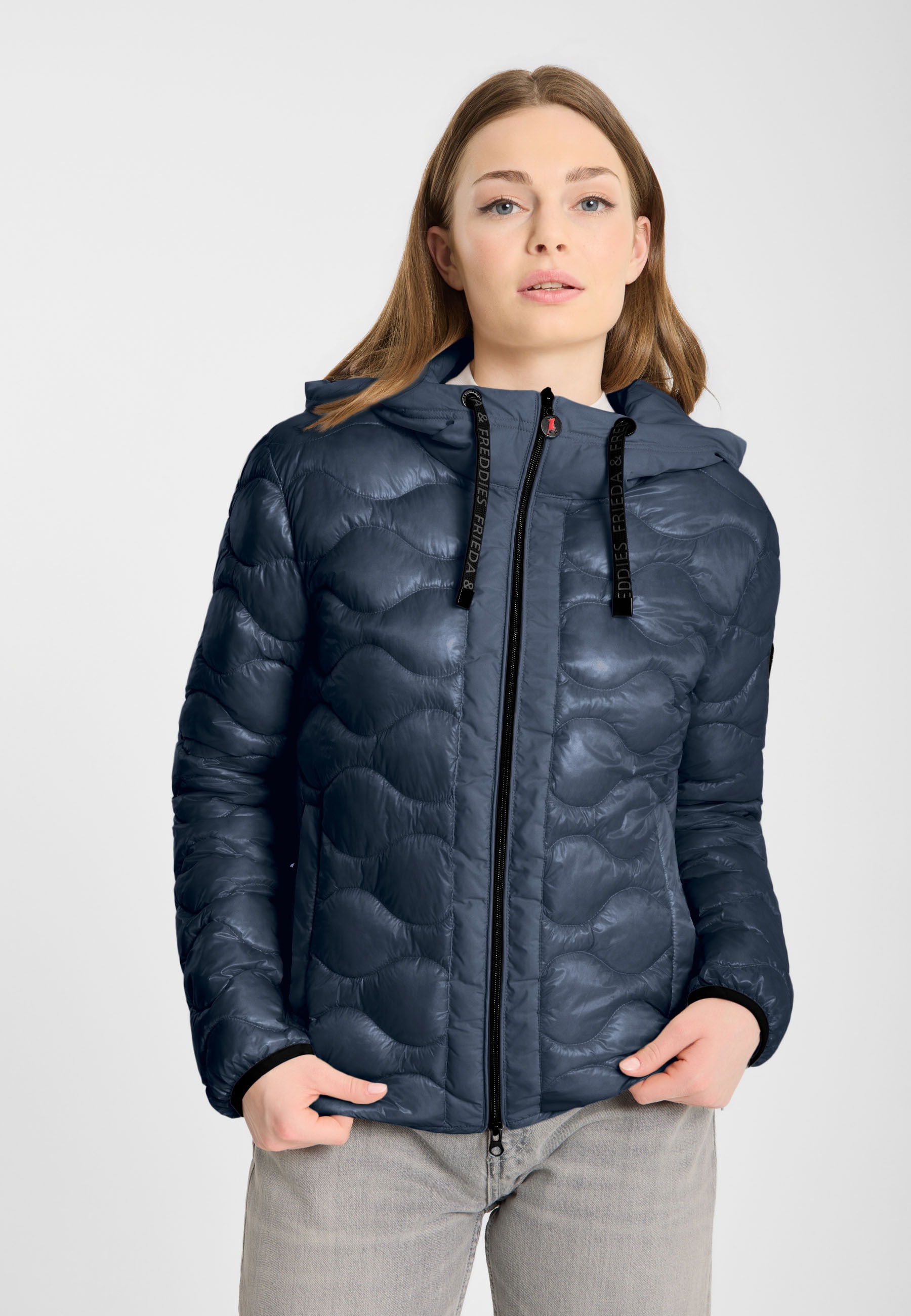 Frieda & Freddies Winterjacke »Frieda & Freddies Steppjacke mit Wellensteppung und Materialmix«
