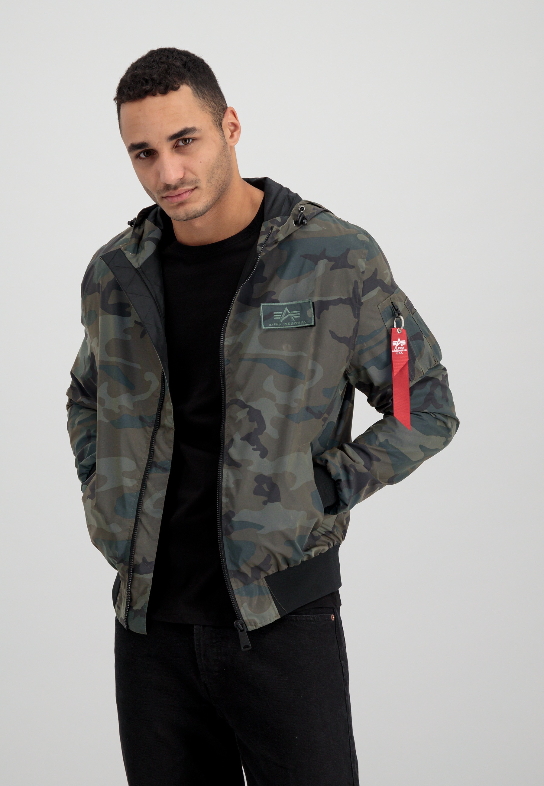 Alpha Industries Bomberjacke "MA-1 LW Hooded Refl. Camo Bomberjacke" günstig online kaufen