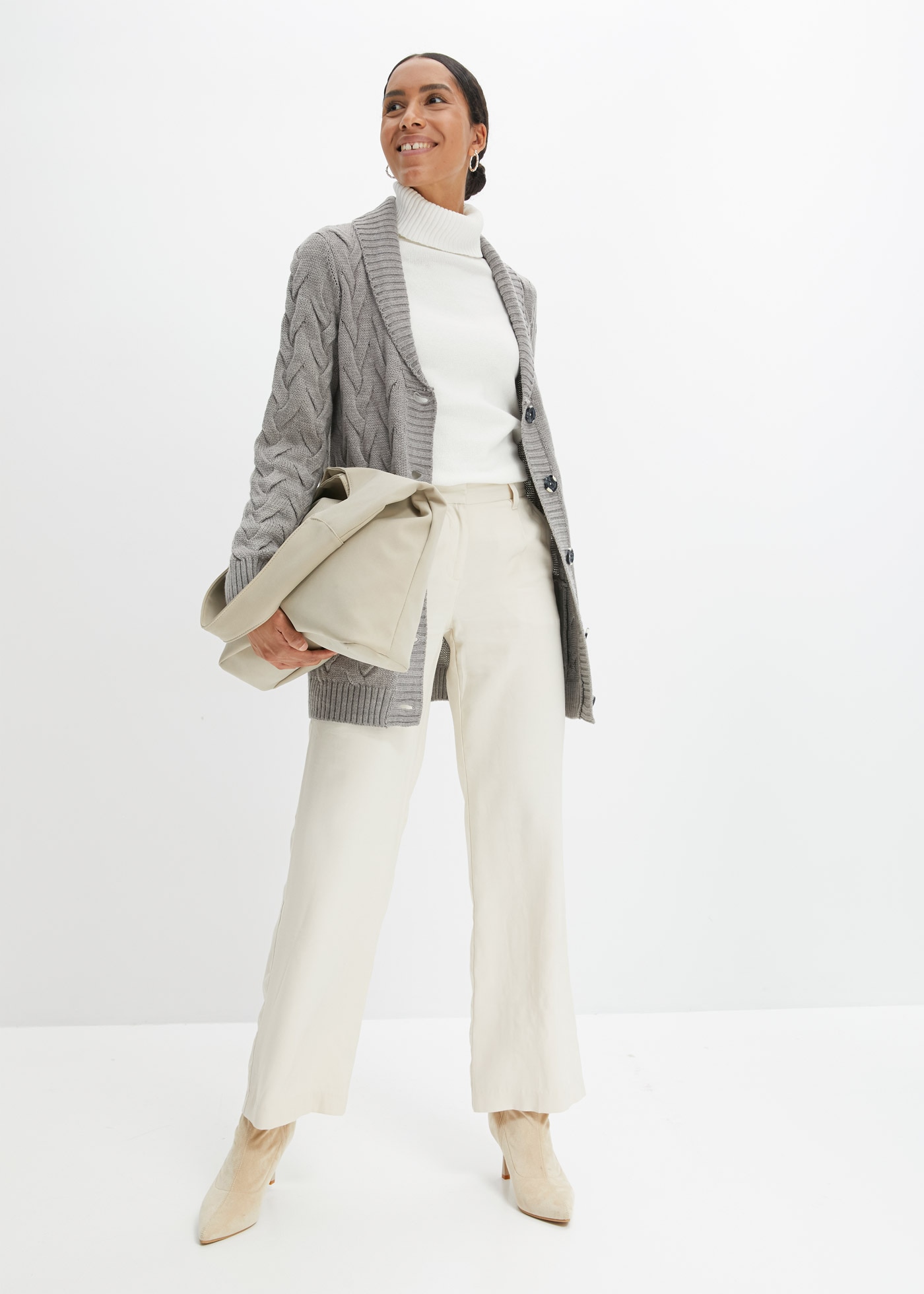 bonprix Longstrickjacke lockere Passform, mit Knopfleiste, mit aufgesetzten Taschen