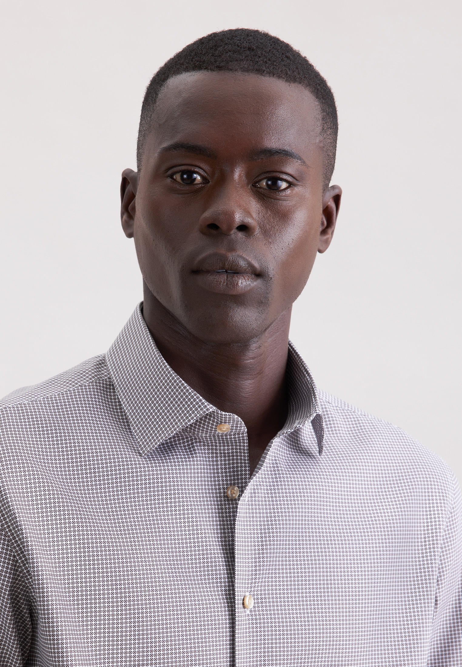 seidensticker Businesshemd "Schwarze Rose" Shaped 1/1 Extra lang Kentkragen günstig online kaufen