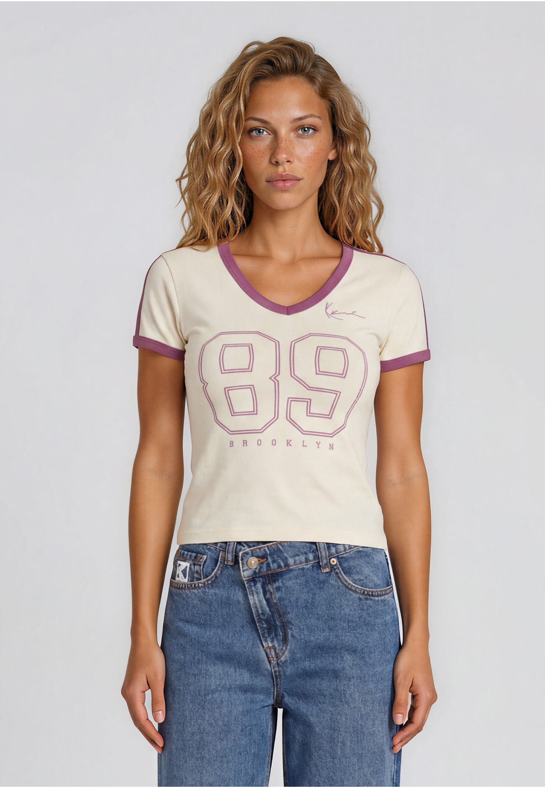 Karl Kani T-Shirt »Karl Kani Signature 89 College Tiny V-Neck T-Shirt« 1