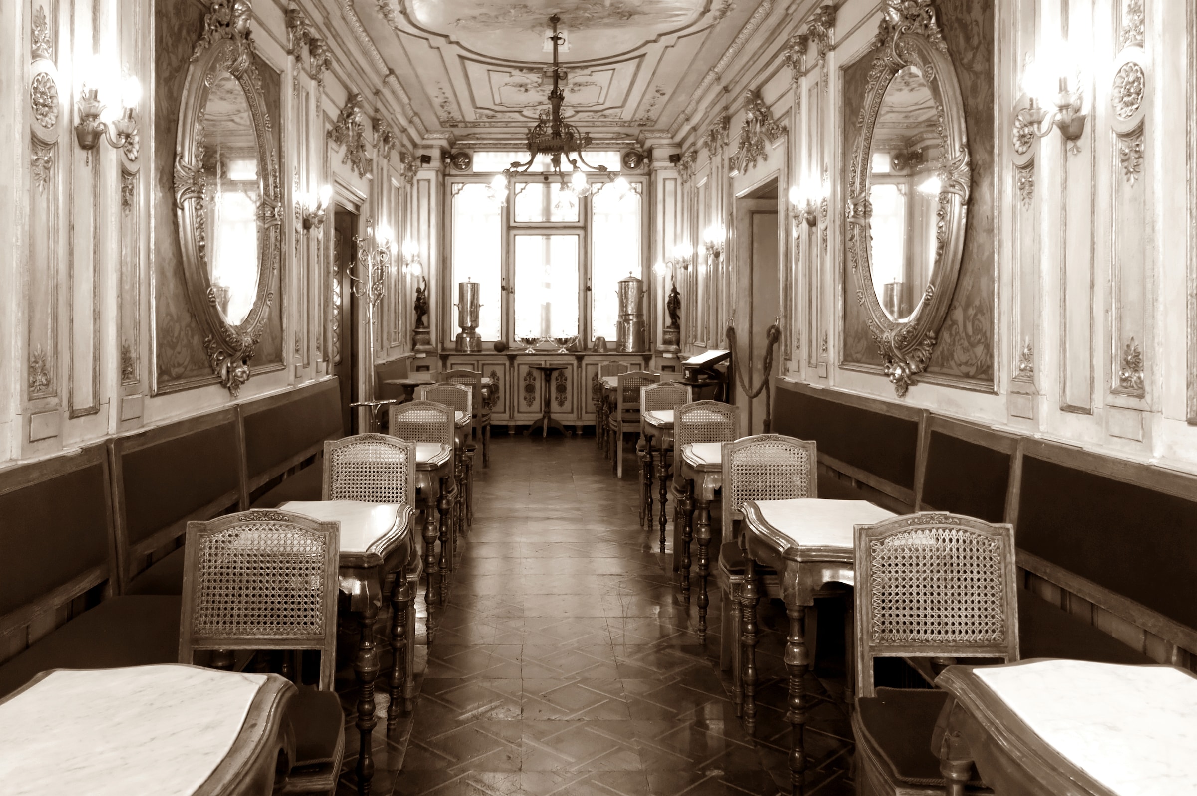 Papermoon Fototapete »Gebäude Sepia«