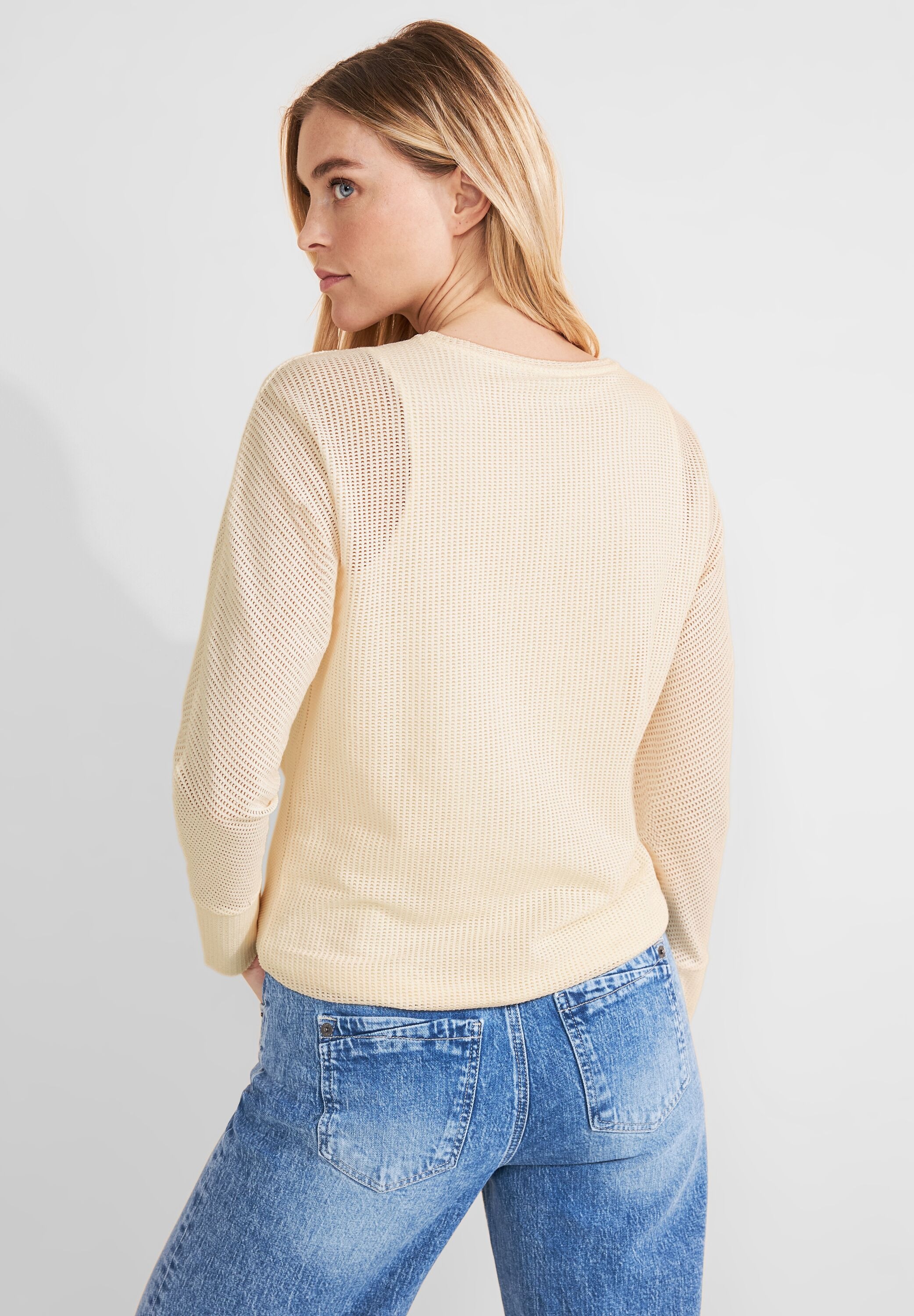 STREET ONE Langarmshirt, aus softem Materialmix