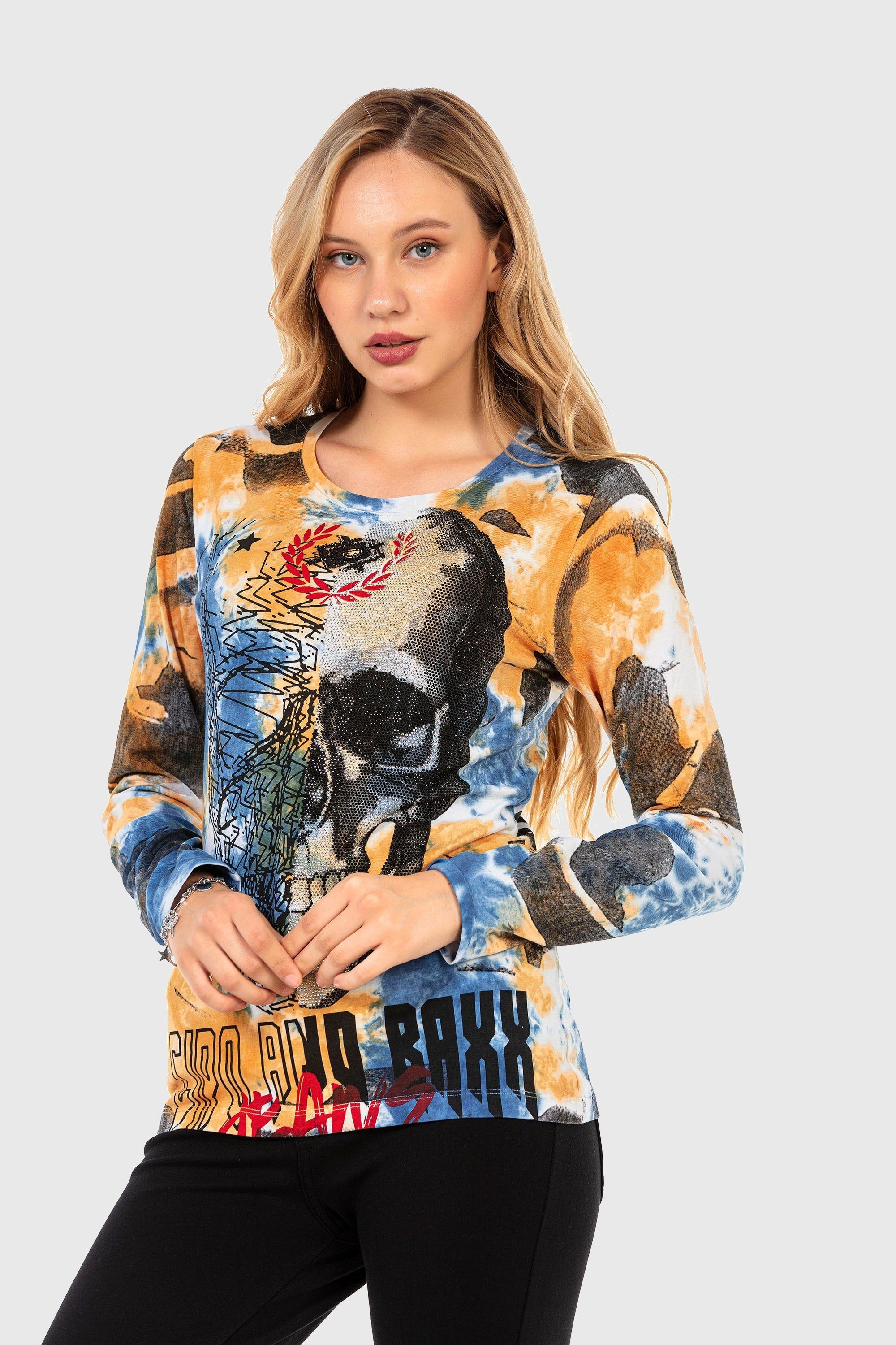 Cipo & Baxx Sweatshirt »SWEATSHIRT«, (1 tlg.), komfortablen Stil