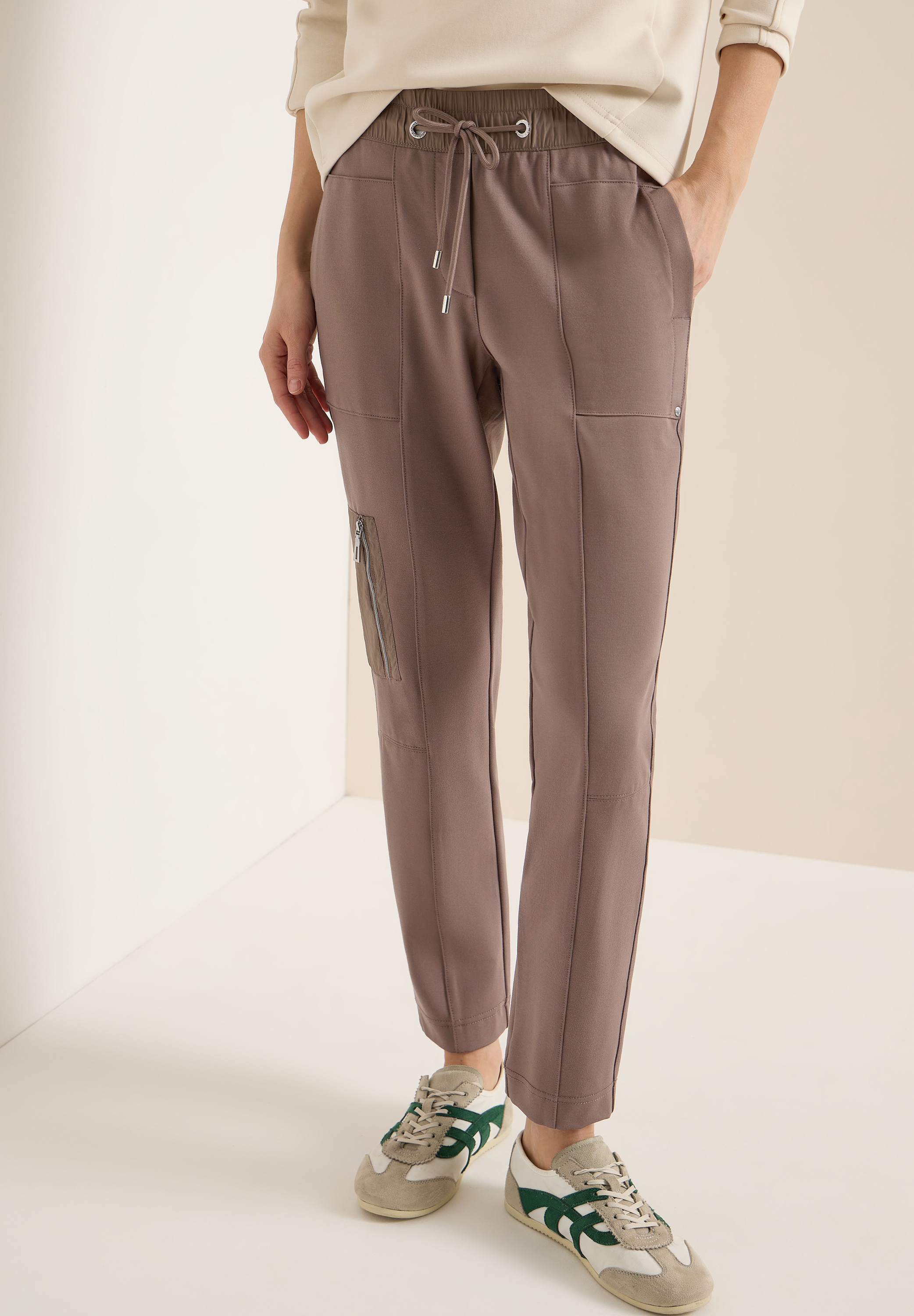 Cecil Middle Waist