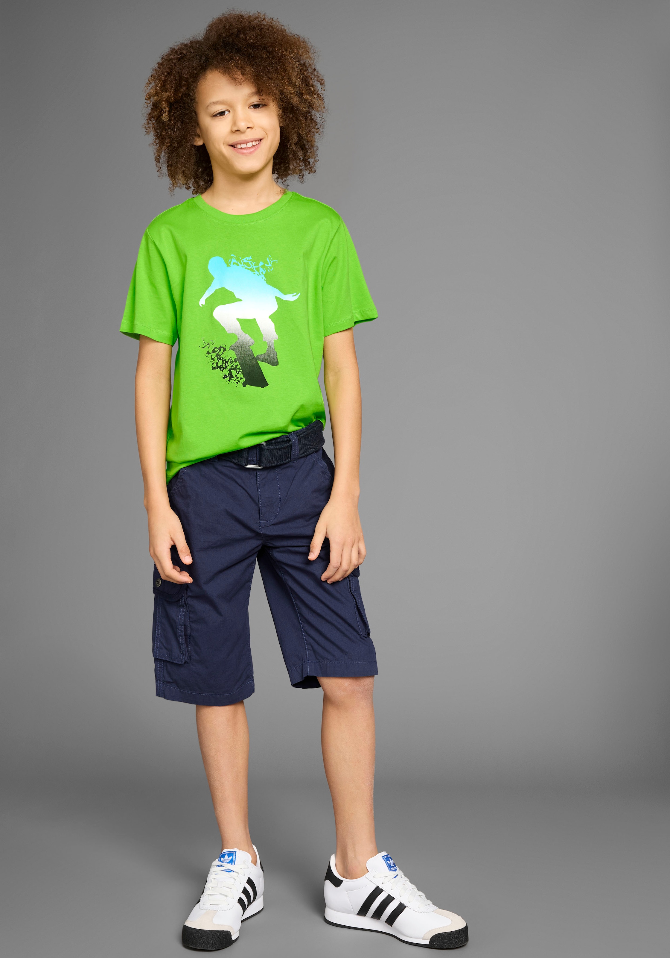 KIDSWORLD T-Shirt »Skating«, Kurzarm, Basic-Passform, bedruckt, Rundhalsausschnitt