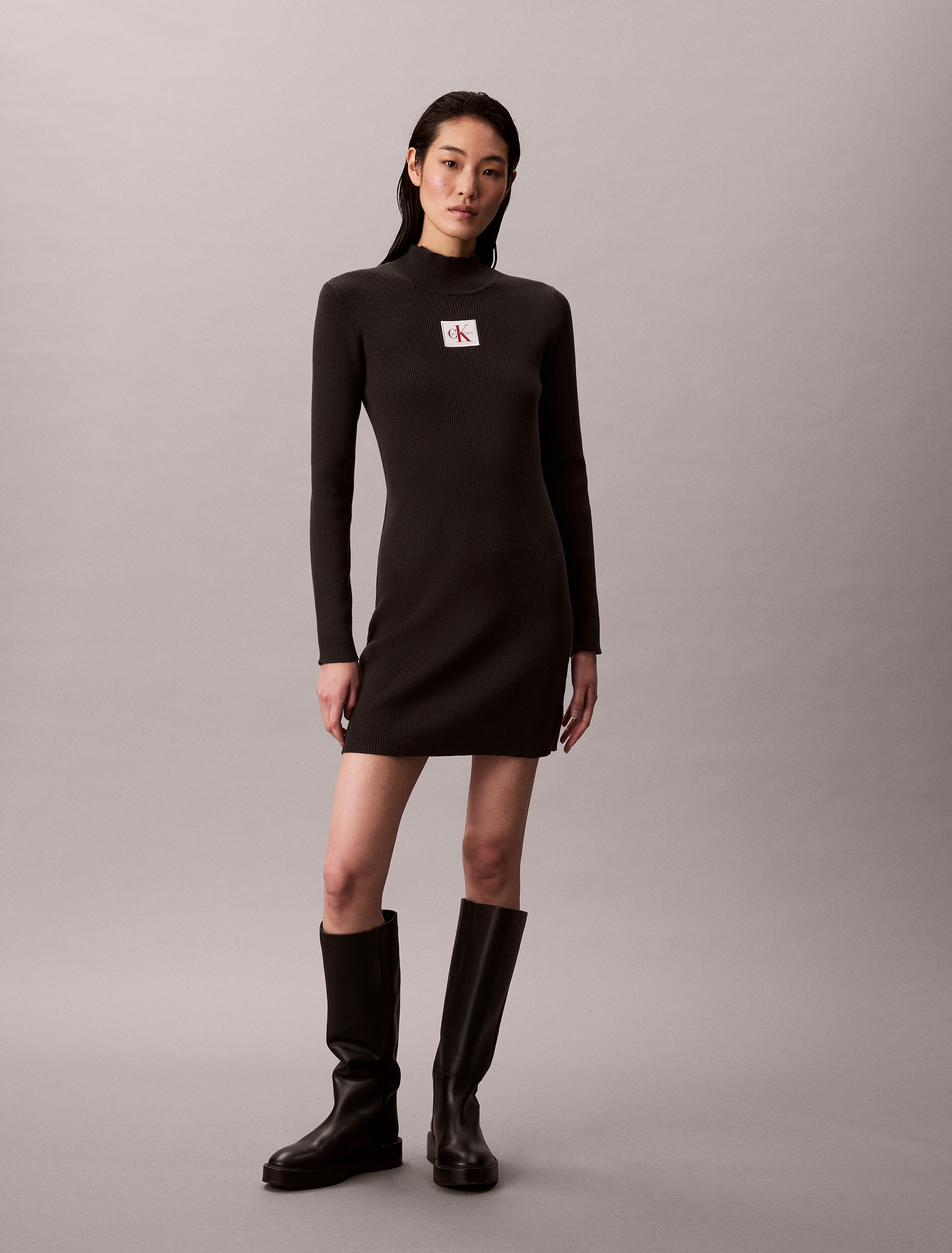 Calvin Klein Jeans Strickkleid »LS T NECK MINI DRESS«, Mit Rundhalsausschnitt, figurbetont