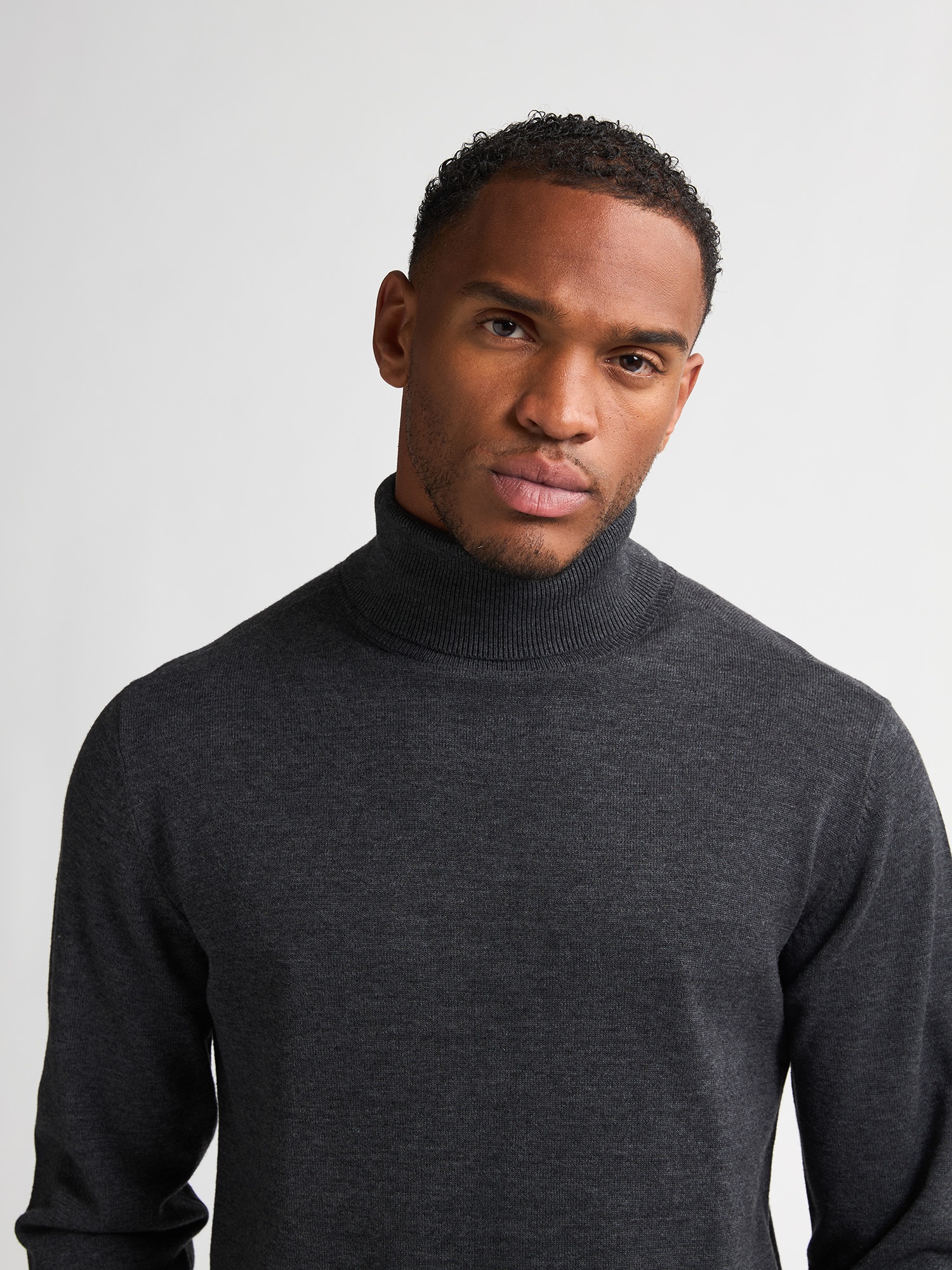 Petrol Industries Rollkragenpullover »Men Knitwear Collar Basi«, Pflegeleichter Materialmix mit Baumwollanteil