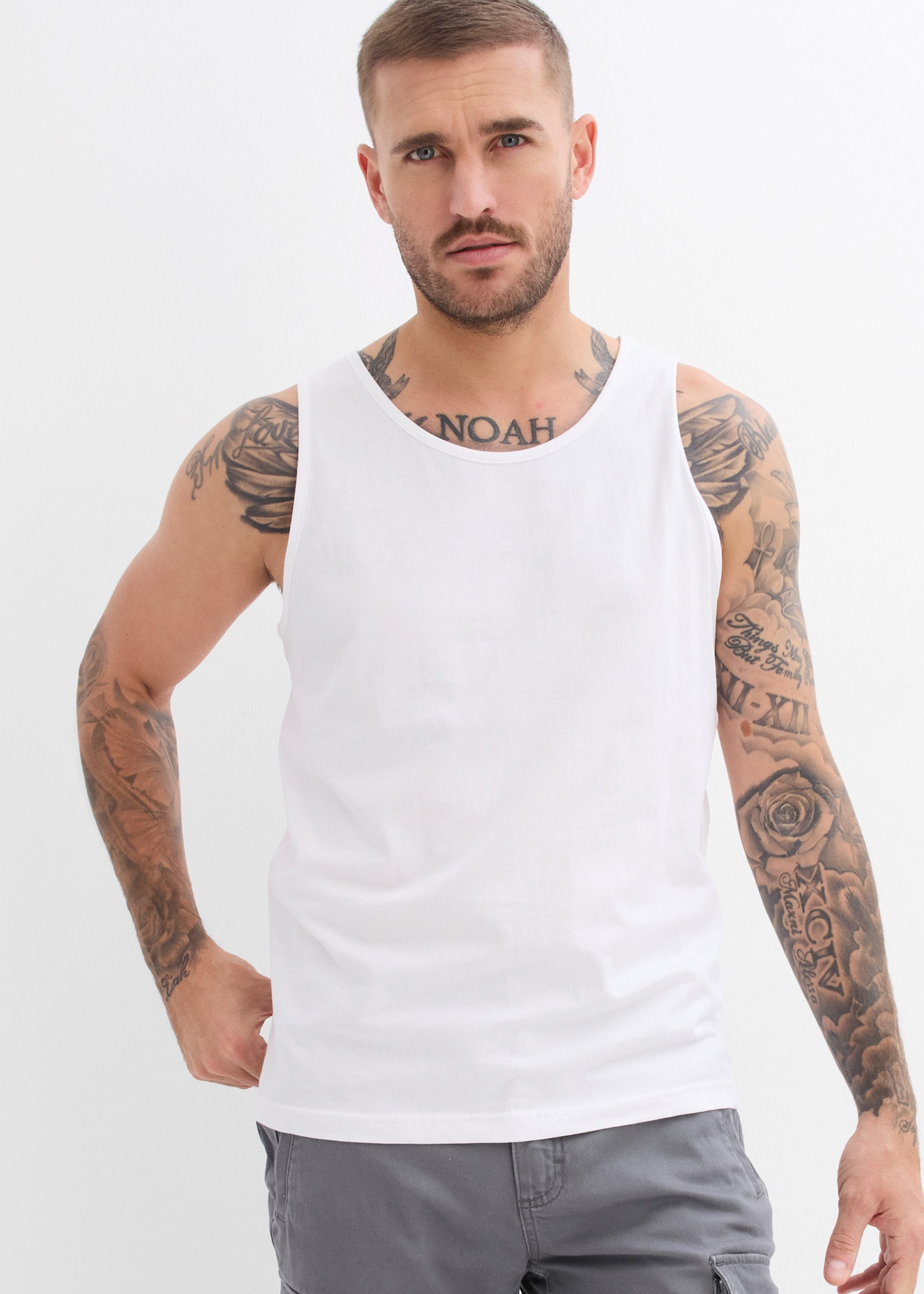 bonprix Tanktop Packung, 3 tlg. Regular Fit, Rundhalsausschnitt