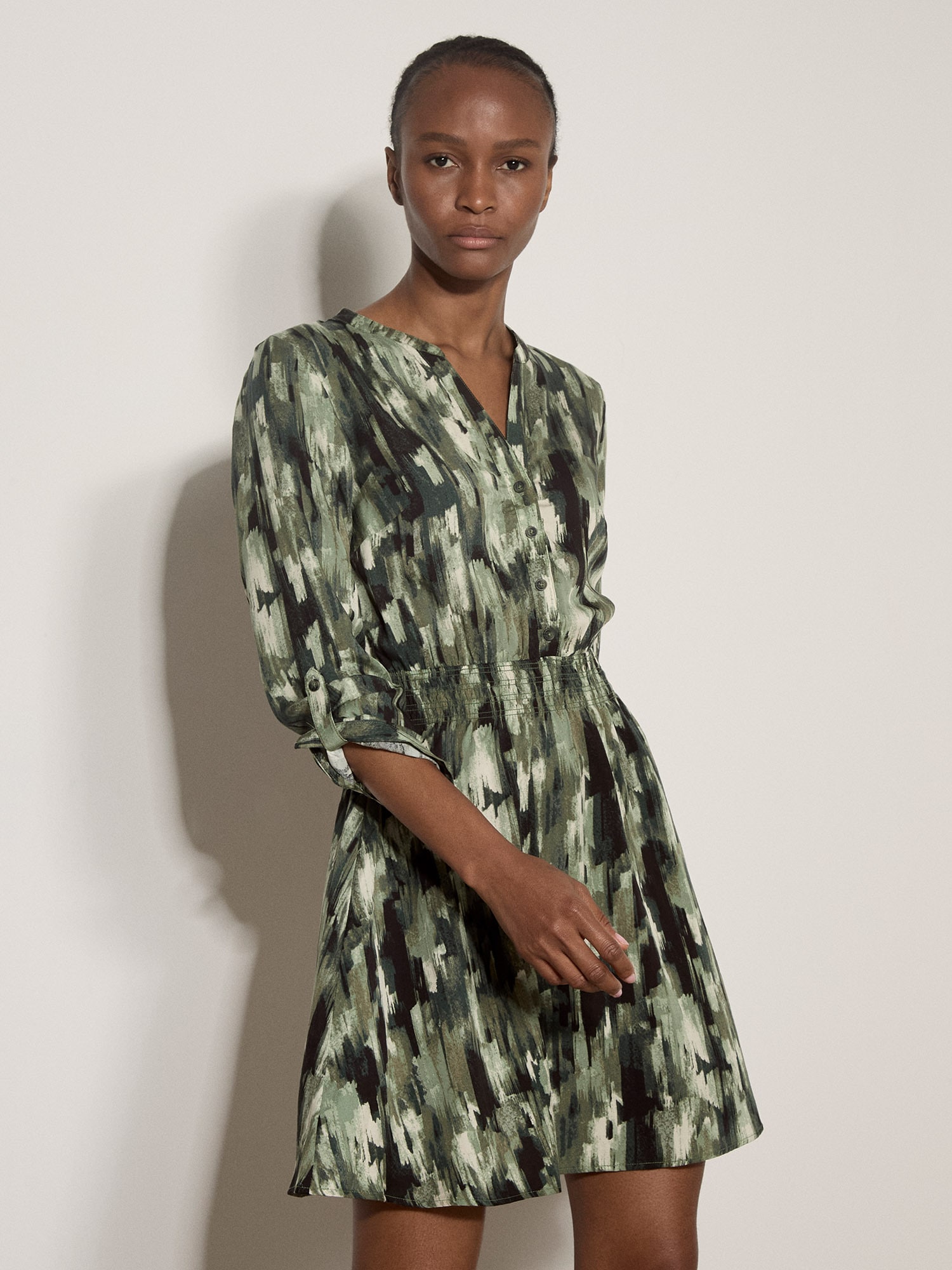 Apricot Druckkleid »Minikleid im Utility-Stil« mit Pinselstrich-Print
