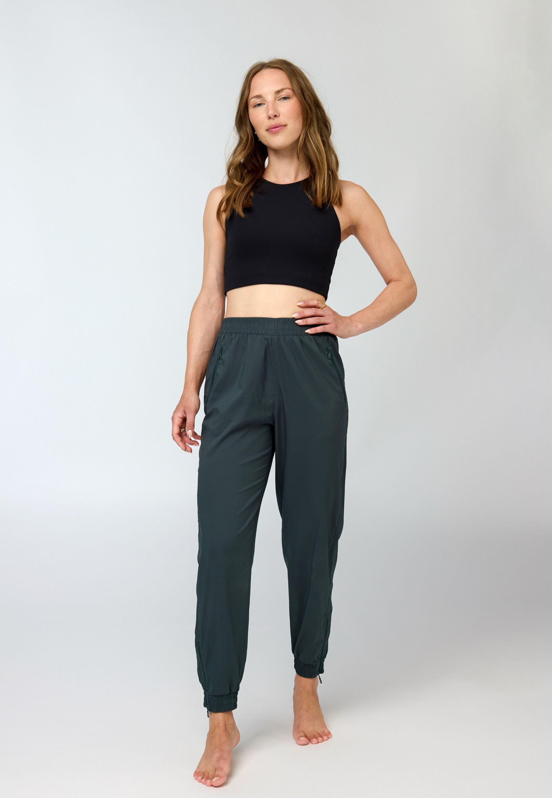 GIRLFRIEND COLLECTIVE Trekkinghose »Girlfriend Collective Summit Track Pant«
