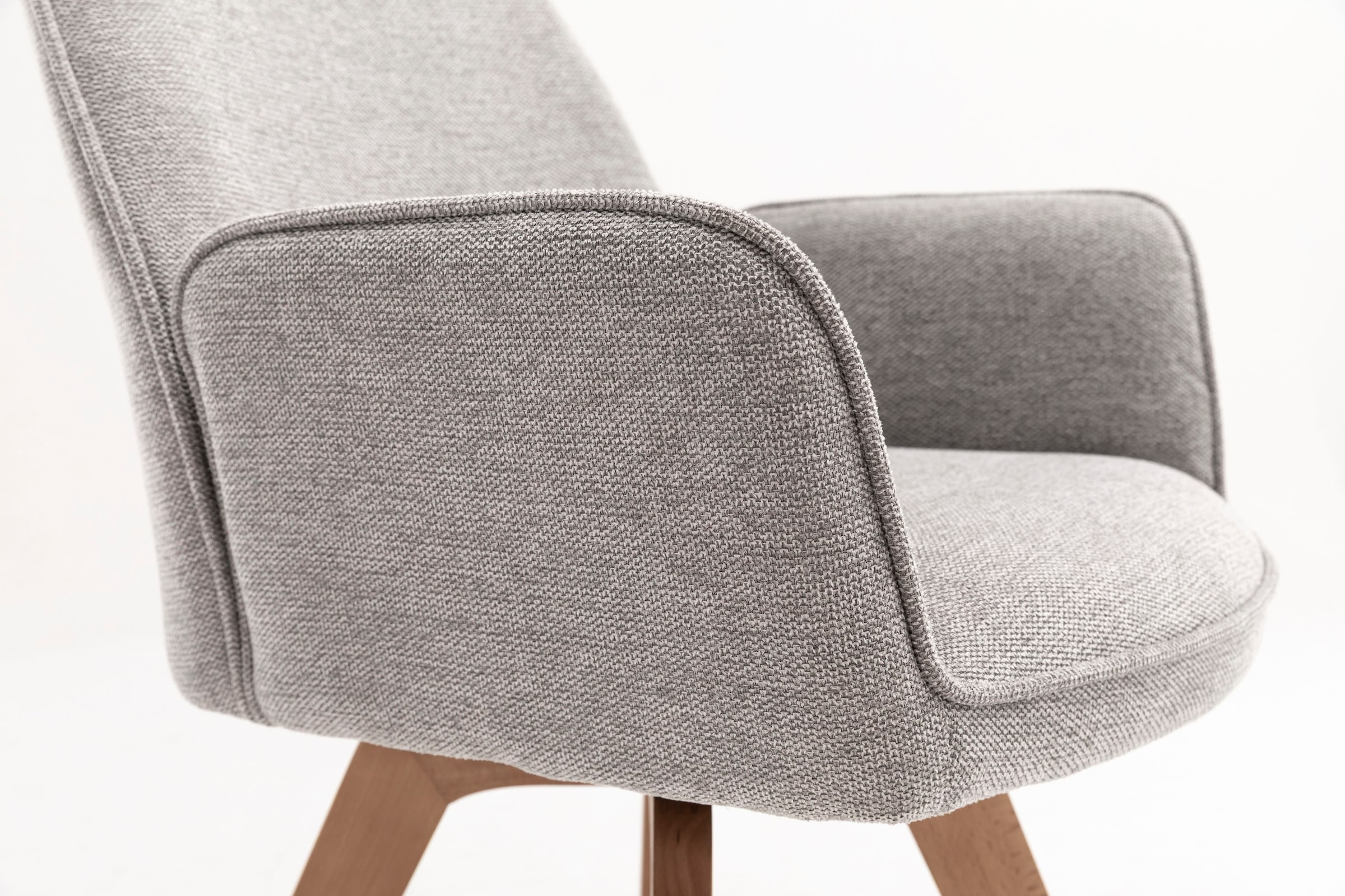 byLIVING Esszimmerstuhl »Tony«, (Set), 2 St., Webstoff, mit Massivholzgestell eichefarbig, 360 Grad drehbar, hoher Sitzkomfort